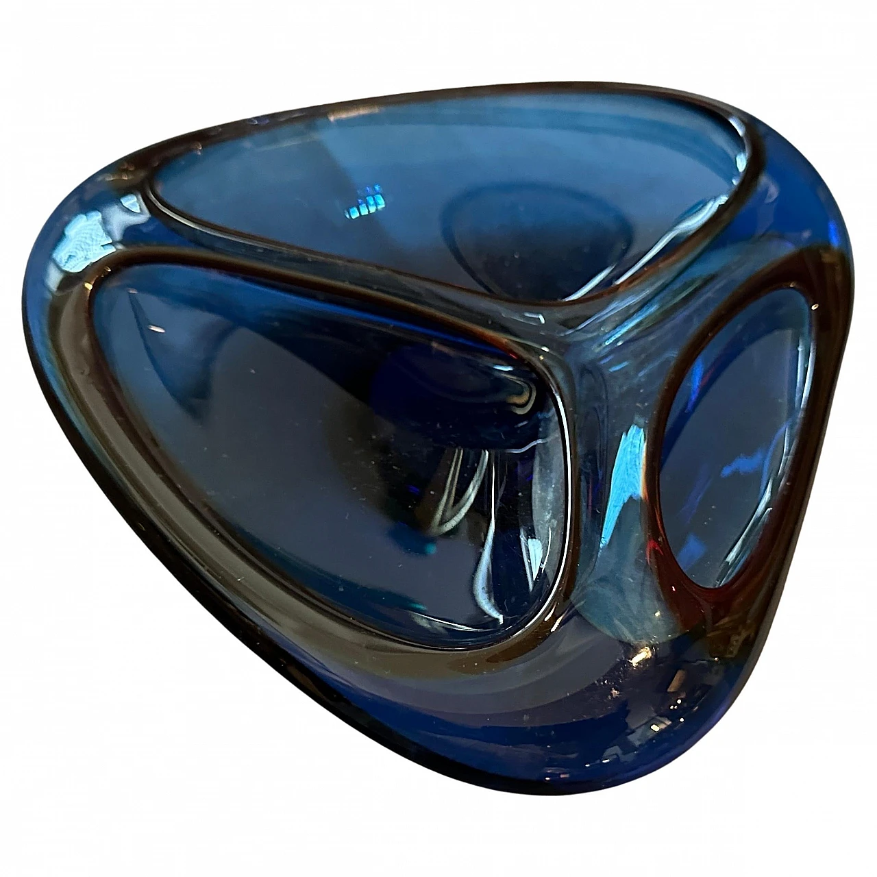 Triangular blue and brown Murano glass ashtray, 1980s 2