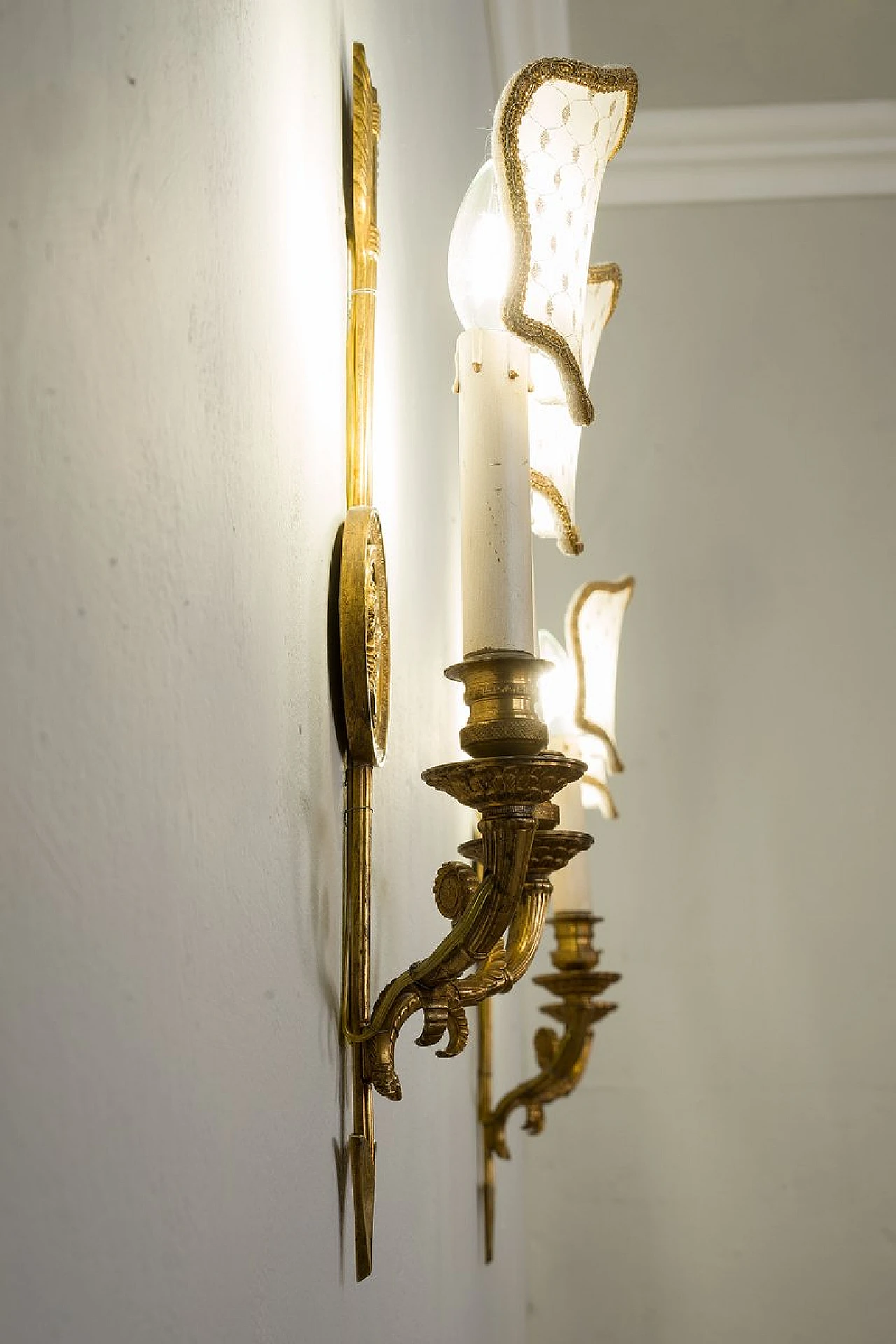 Pair of Neoclassical style bronze and fabric wall lights, 1940s 6