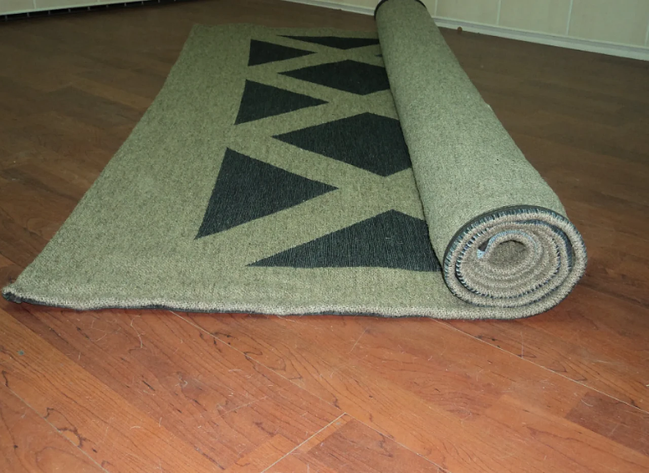 Wool and chenille Square rug by G5 5