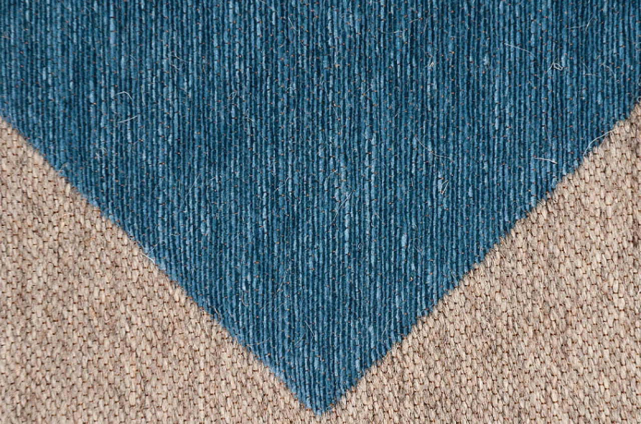 Wool and chenille Square rug by G5 8