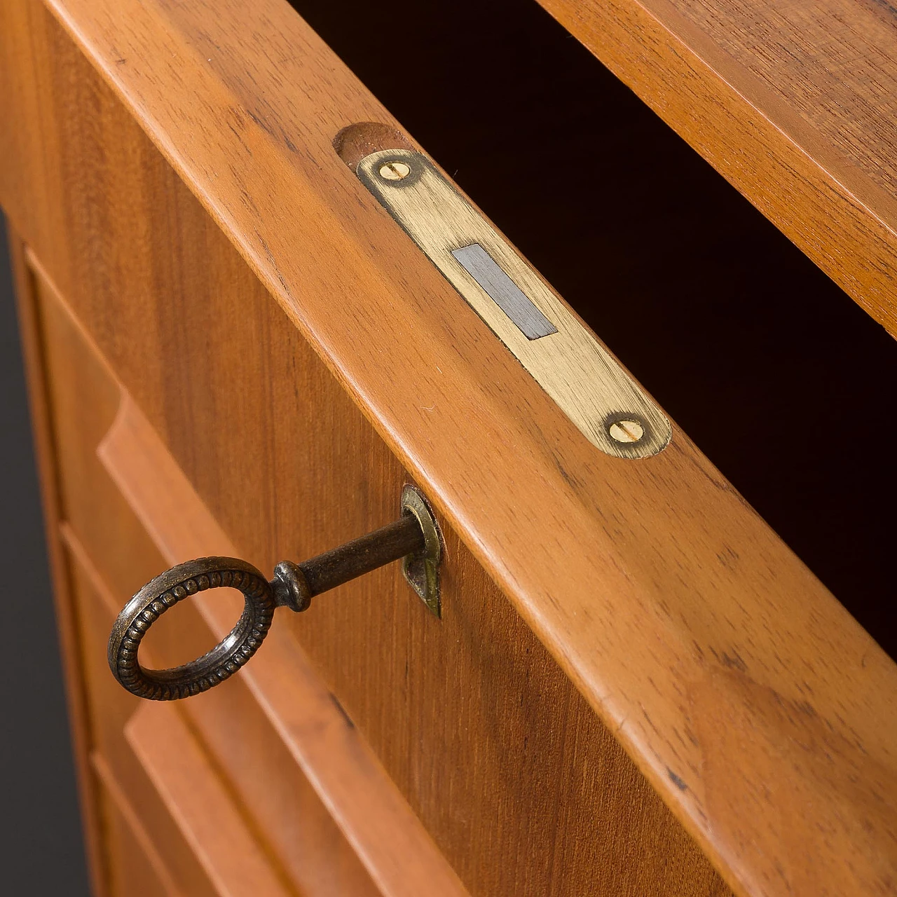 Teak chest of drawers by Steens, 1960s 10