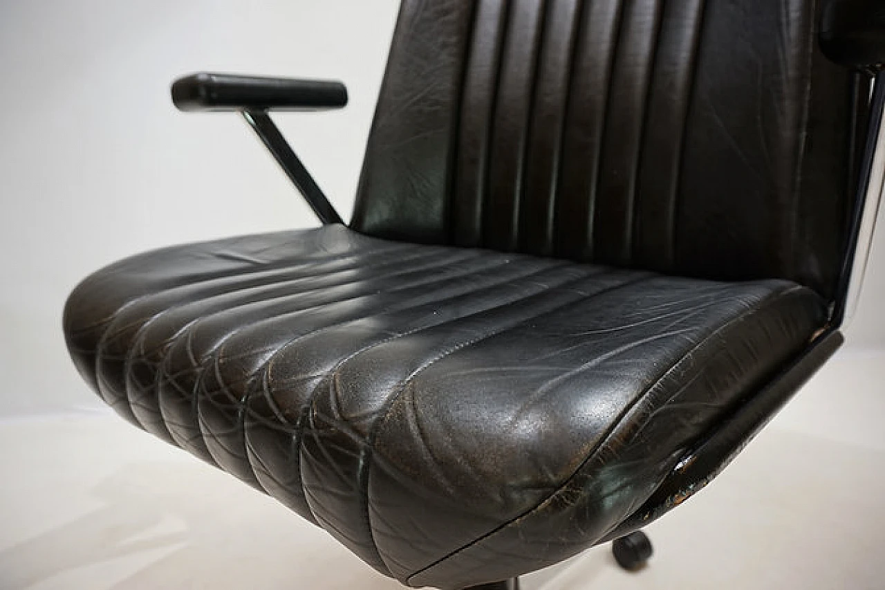 Black leather 7014 office armchair by Stoll Giroflex, 1970s 15