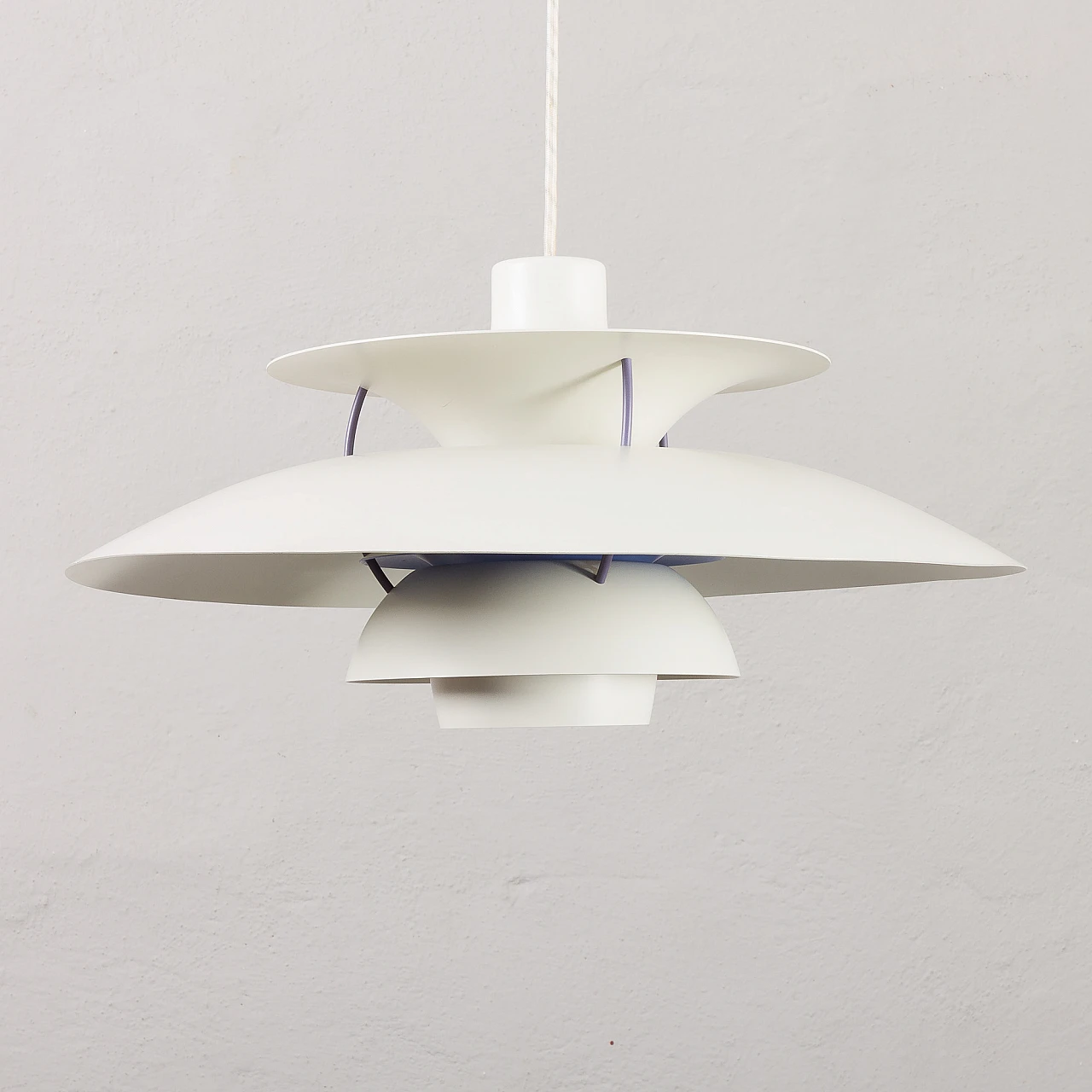 PH5 hanging lamp by P. Henningsen for Louis Poulsen, 1970s 1