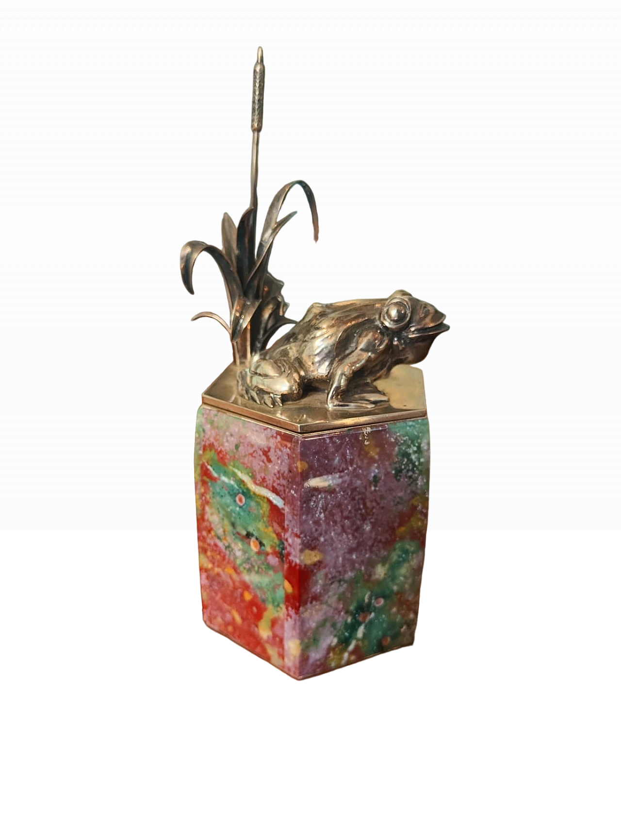Jasper box with silver lid with frog, early 20th century 9