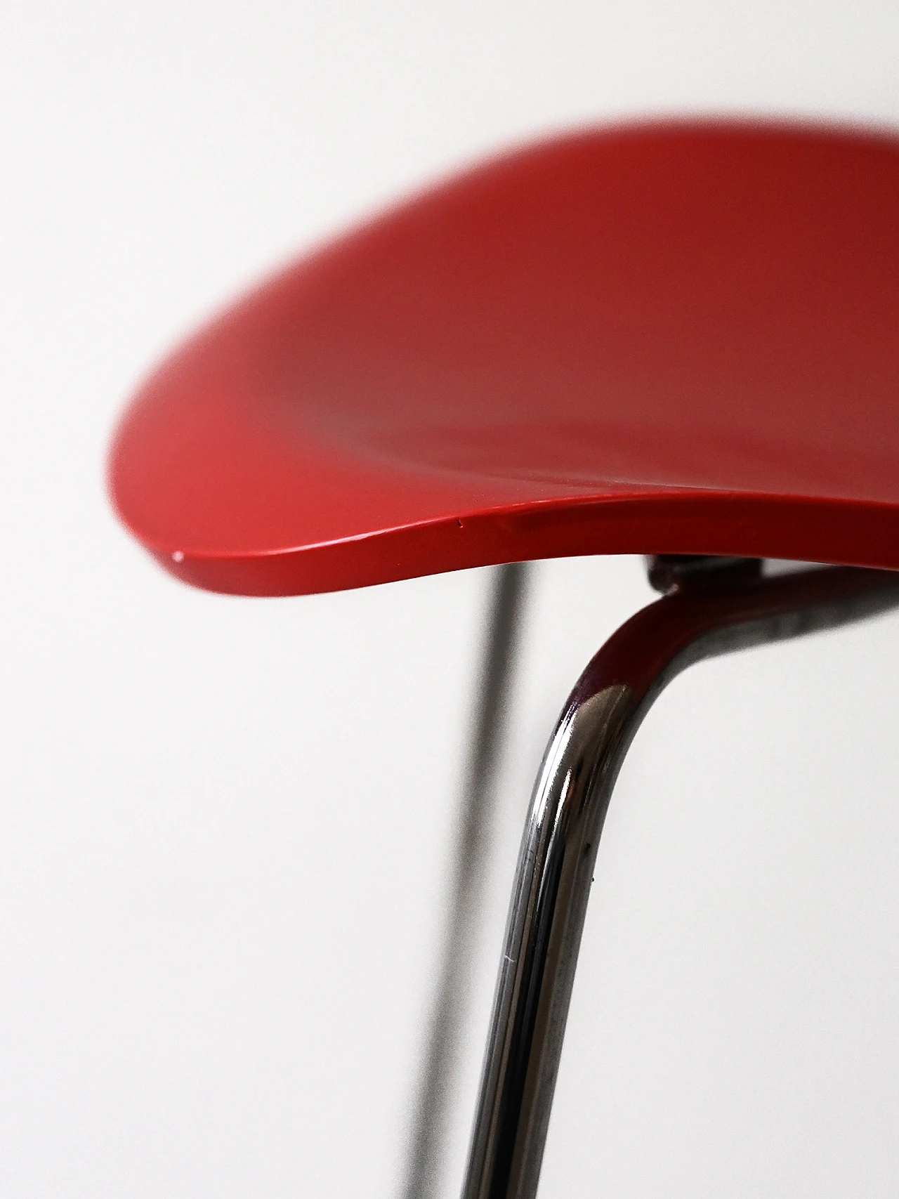 Scandinavian chromed and red enameled metal stool, 1960s 8