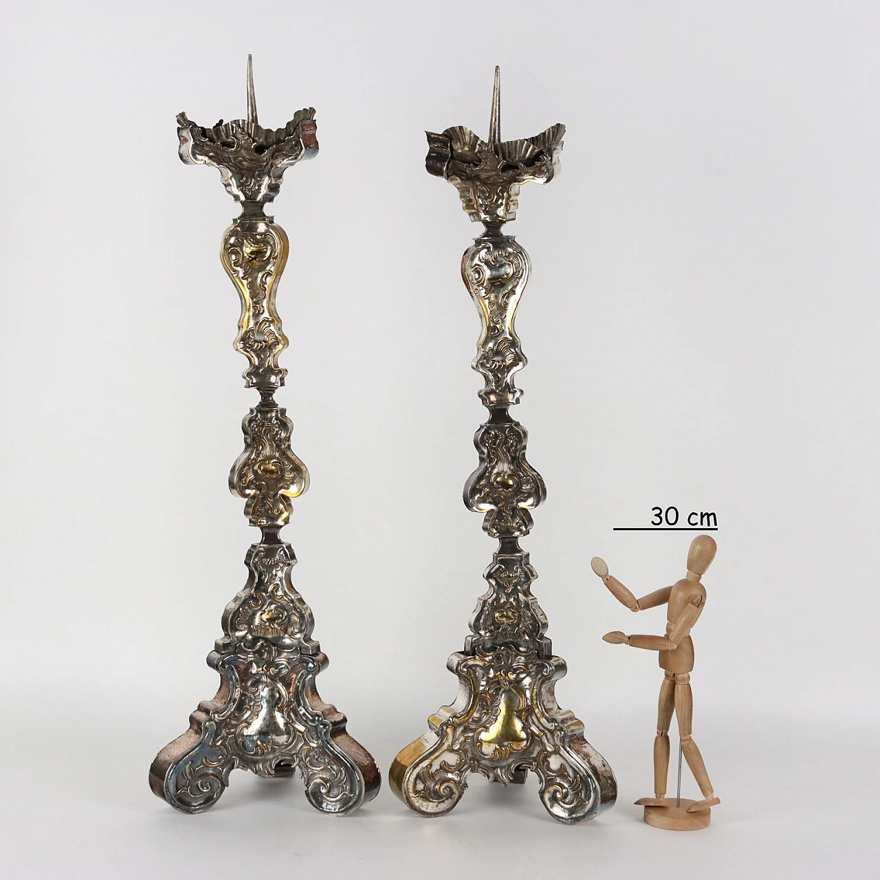 Pair of candelabra in embossed and silvered brass plate, 18th century 2