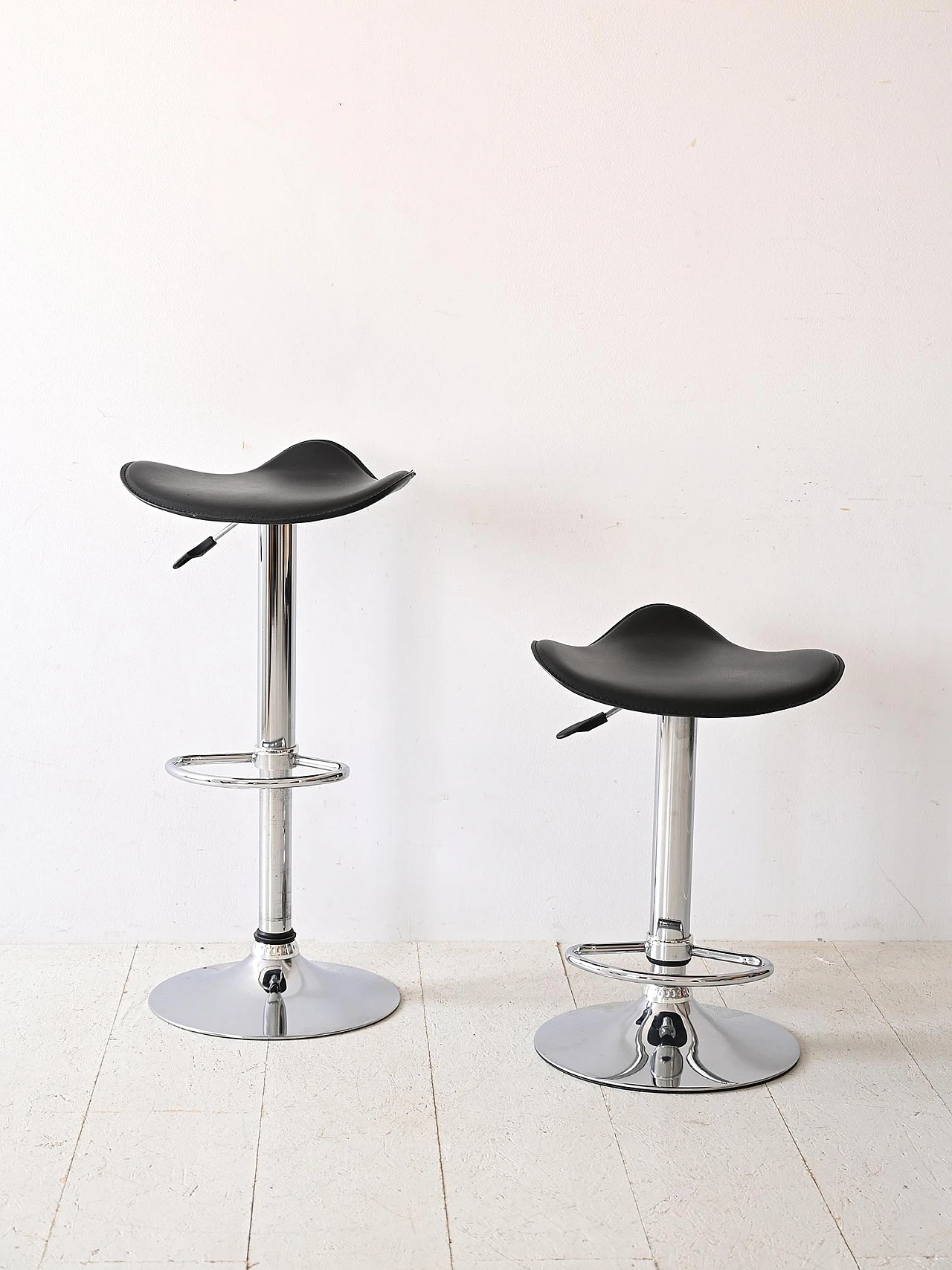 Pair of metal and black leatherette bar stools, 1960s 3