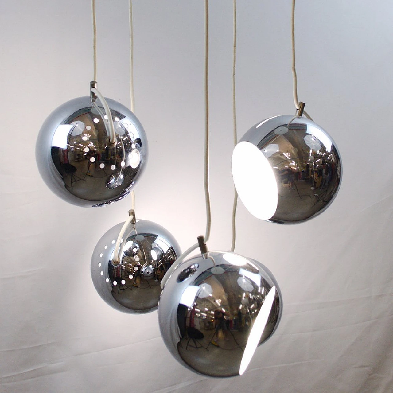 Chandelier with 5 cascading spheres by Goffredo Reggiani, 1960s 13