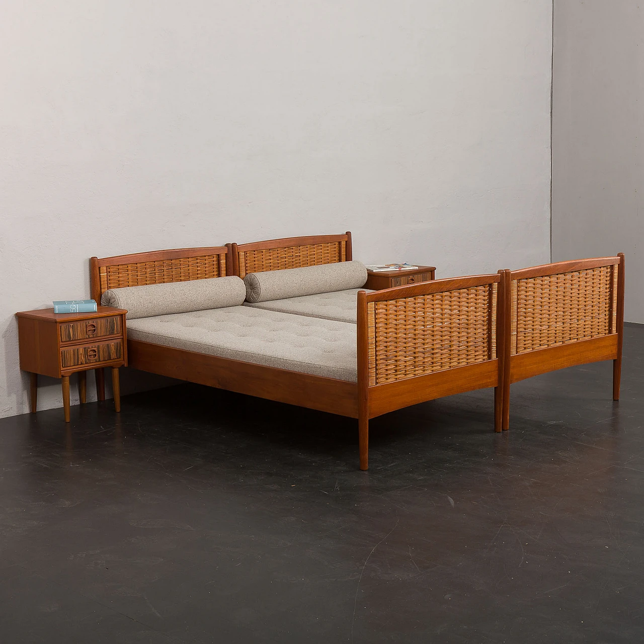Pair of teak and rattan beds attributed to Kai Winding, 1950s 4