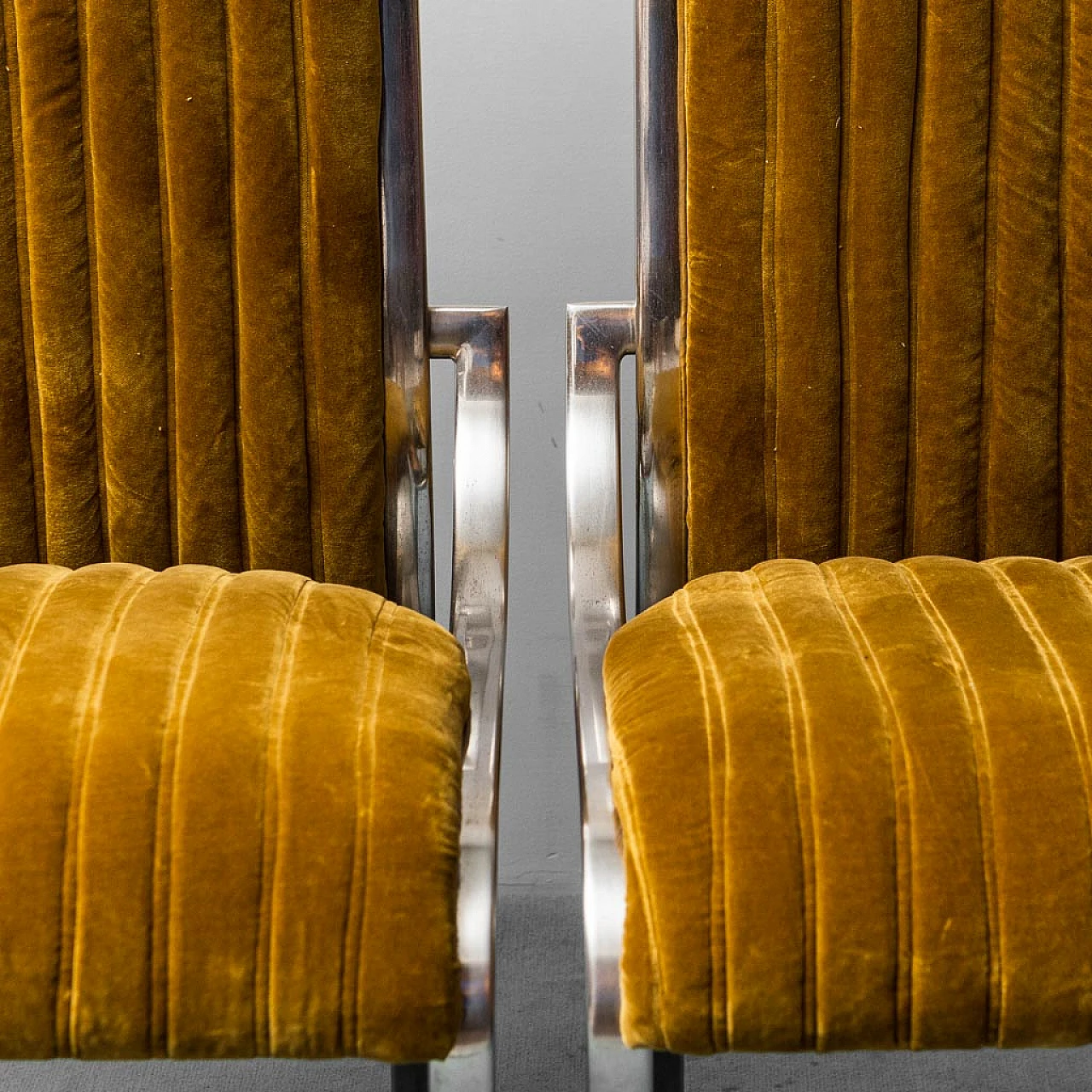 4 Chairs in metal and mustard yellow velvet, 1970s 2