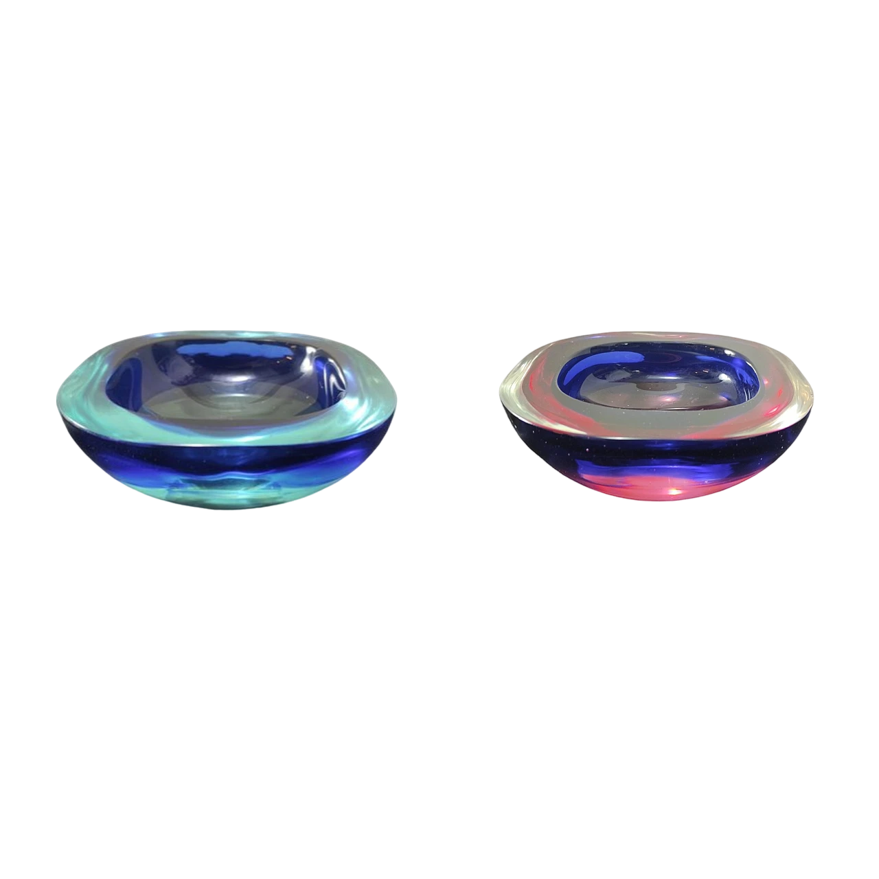 Pair of colored Murano glass ashtrays, 1970s 10
