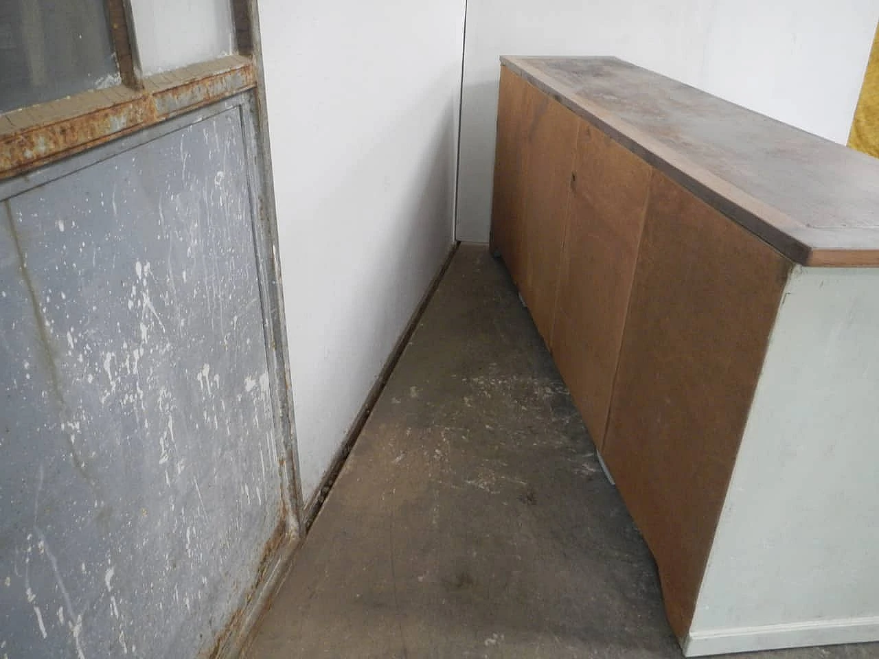 Spruce shop counter with walnut top, 1950s 7