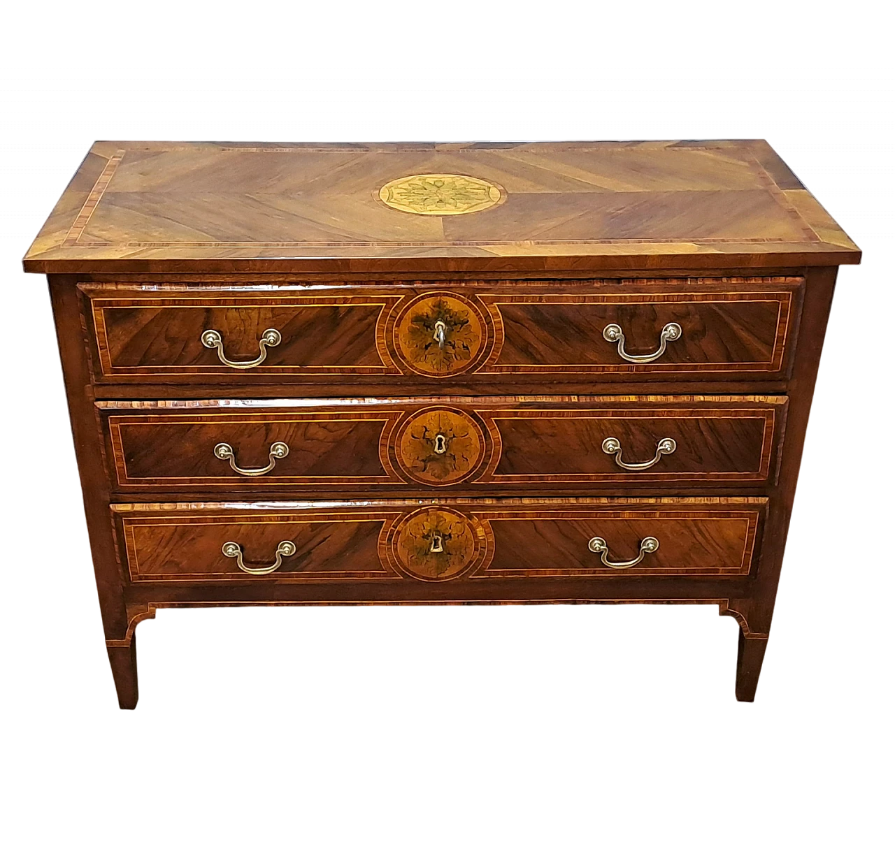 Louis XVI walnut panelled chest of drawers, late 18th century 11