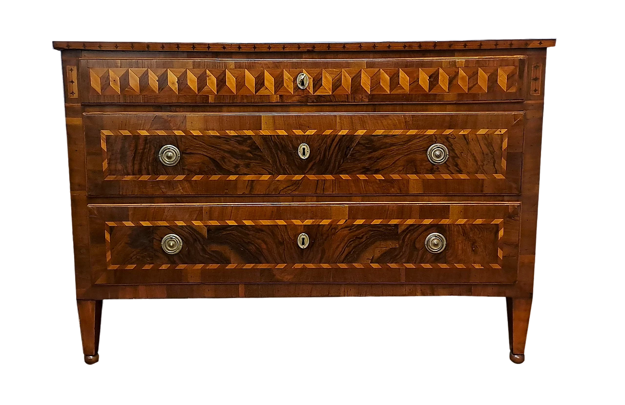 Louis XVI chest of drawers veneered in walnut, 18th century 11