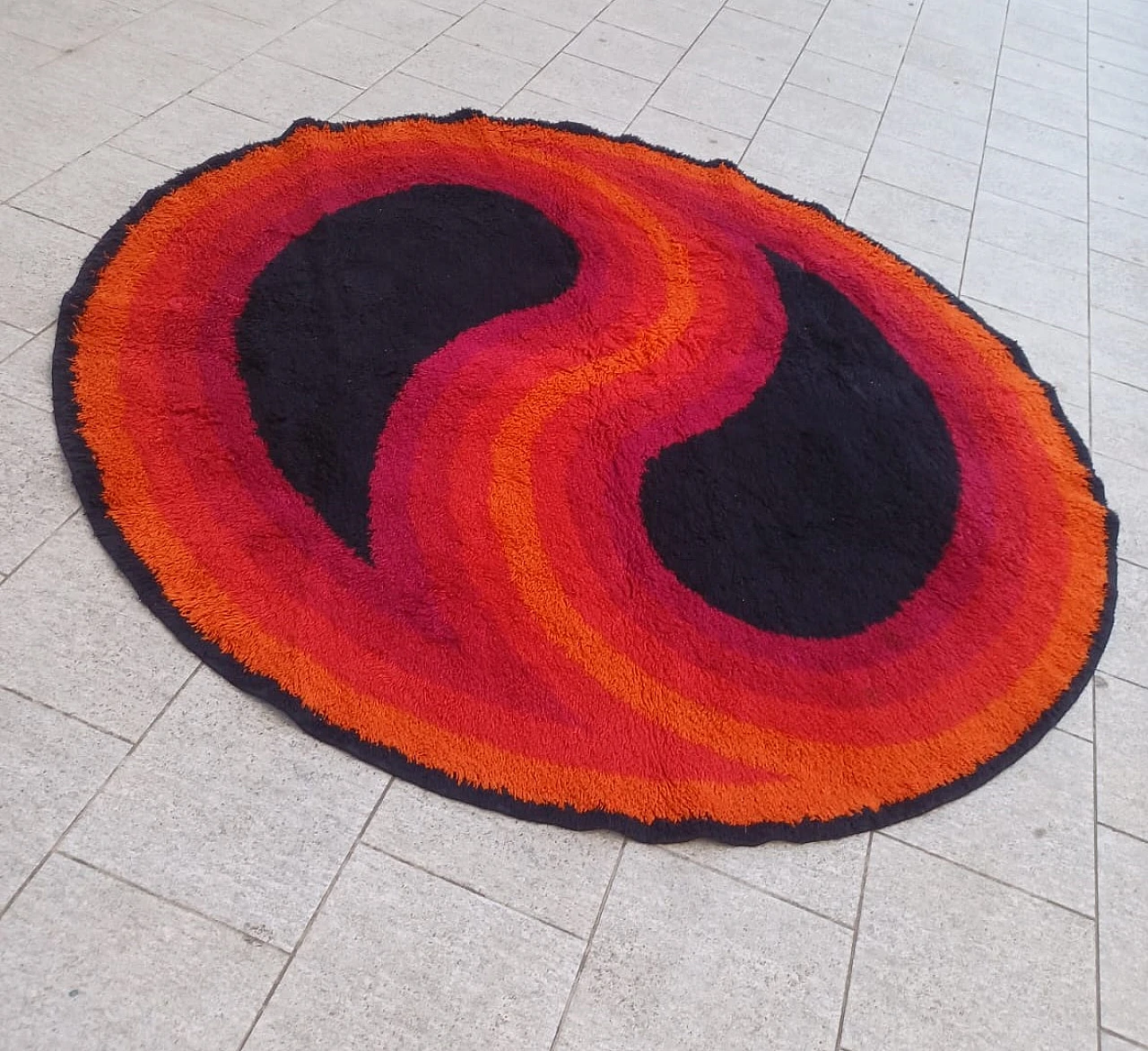 Round multicolored rug by Højer Eksport Wilton, 1960s 7