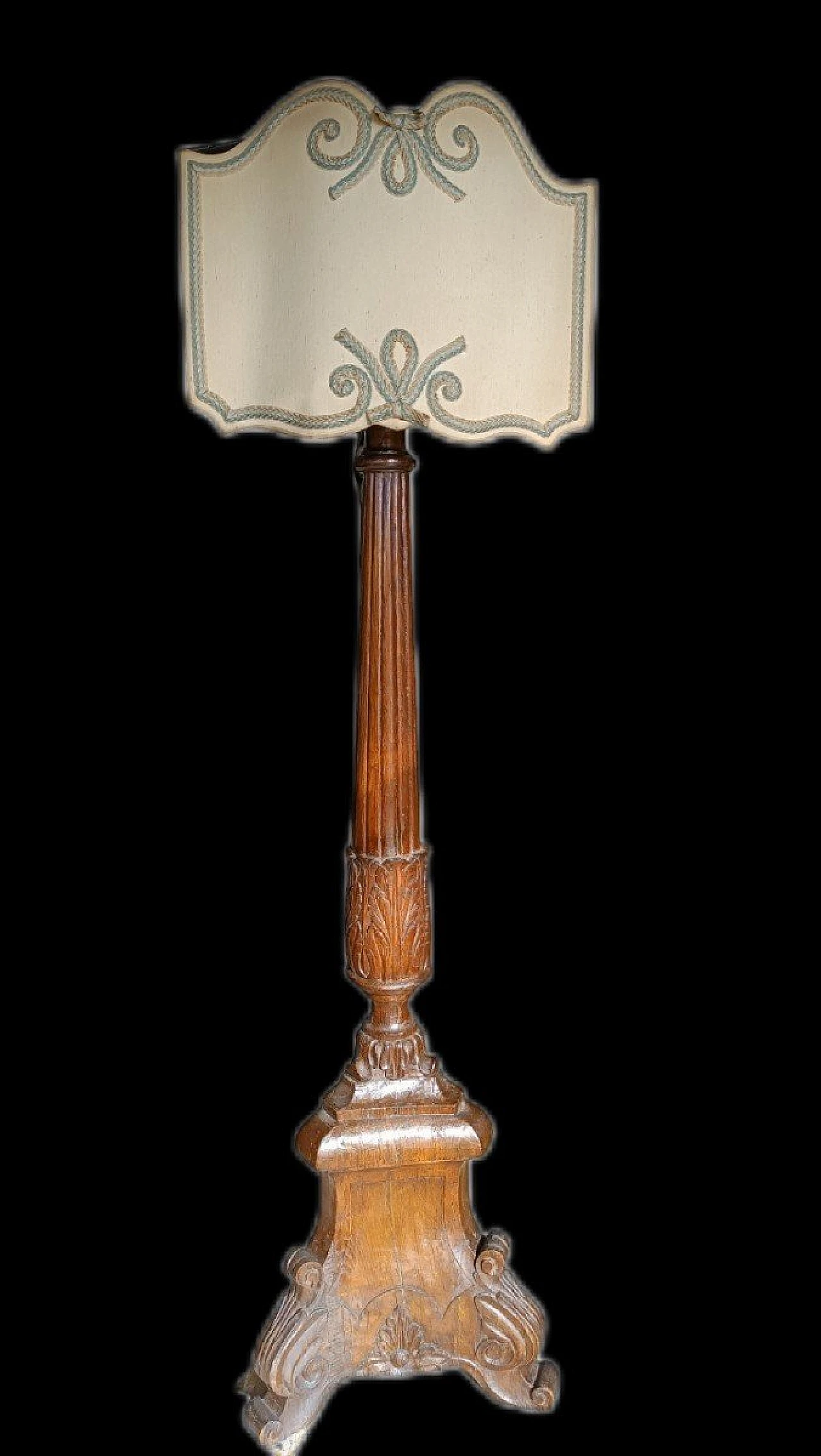 Louis XIV electrified oak candlestick, late 17th century 1