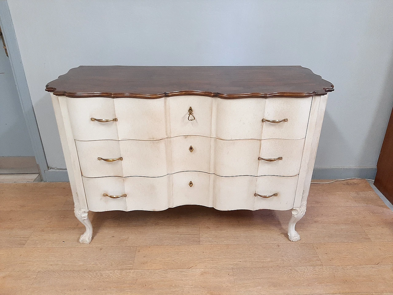 Louis XV style lacquered wood and flamed oak commode 1