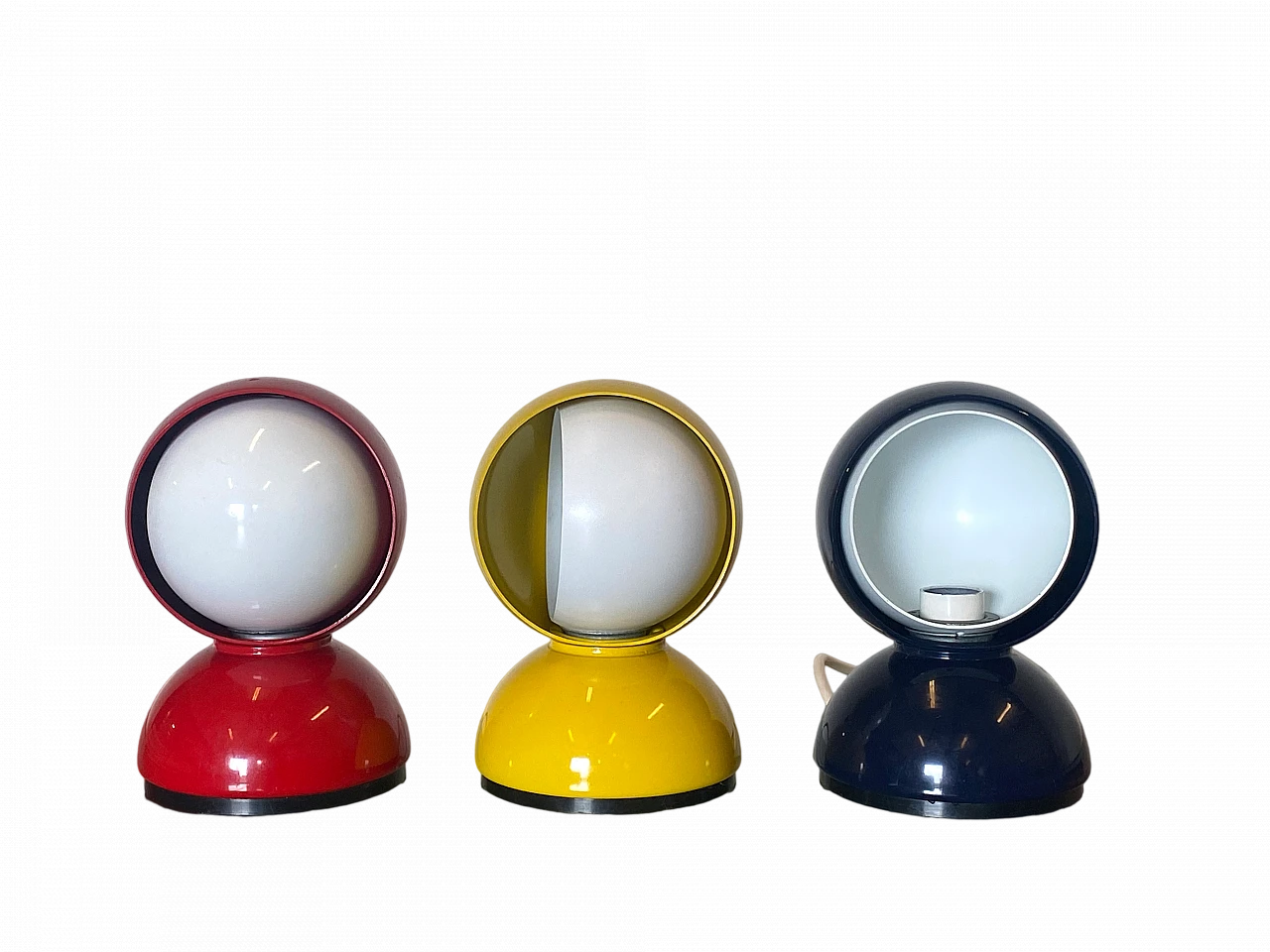 3 Lampade da tavolo Eclisse di Vico Magistretti per Artemide, 1967 13