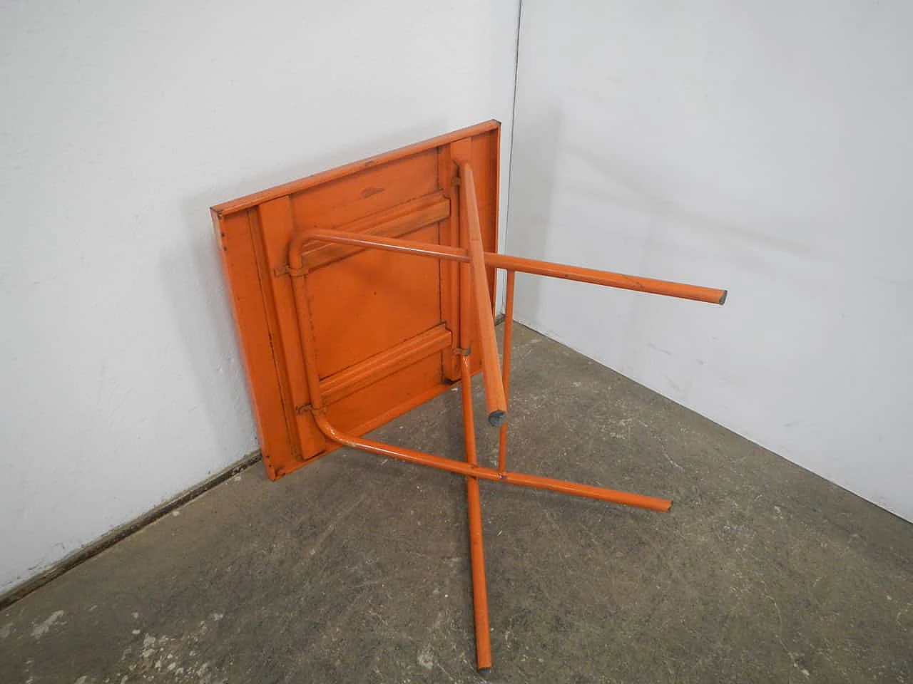 Orange iron folding garden table by Vinante, 1970s 4