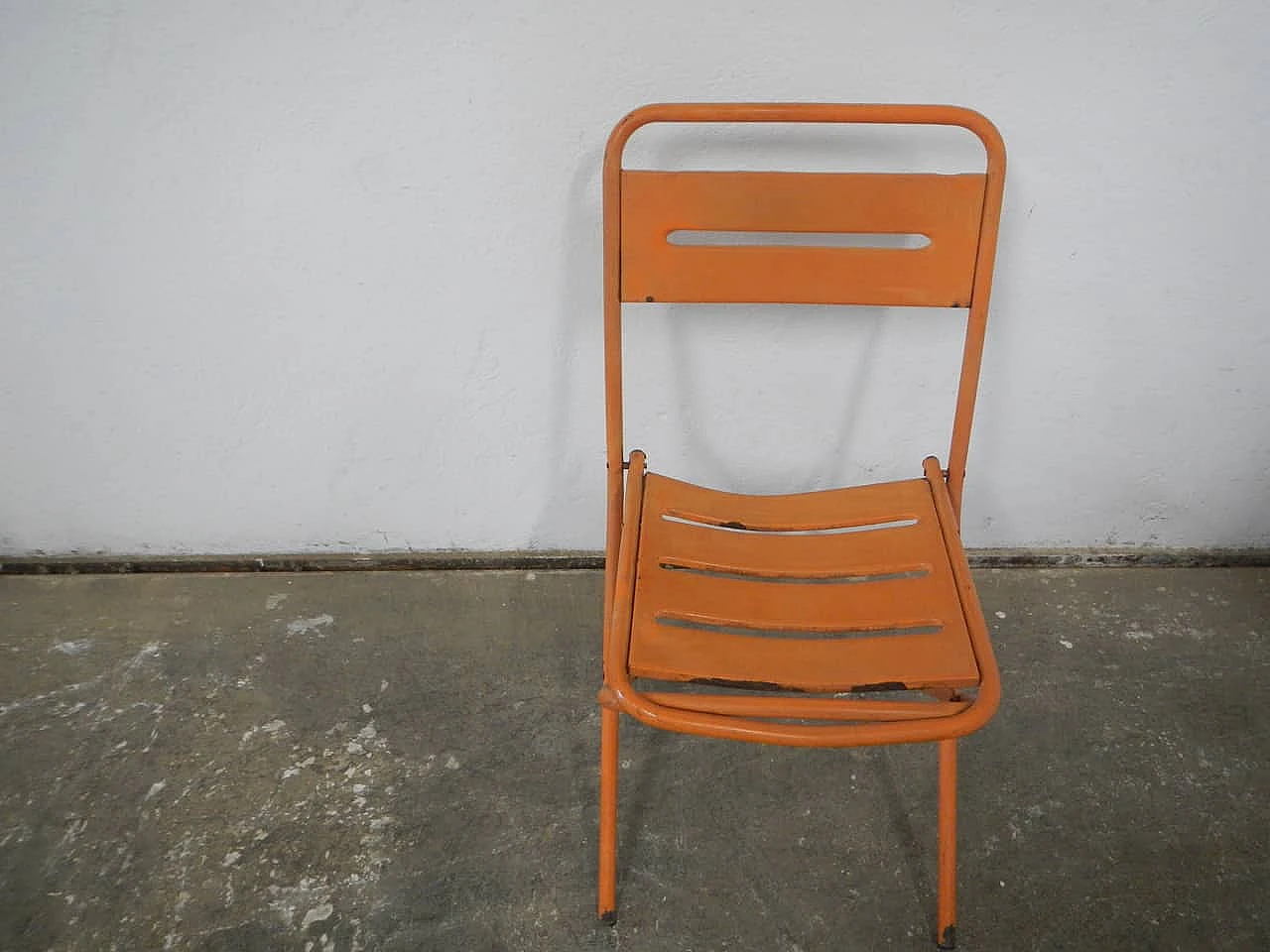 4 Orange iron folding garden chairs by Vinante, 1970s 6