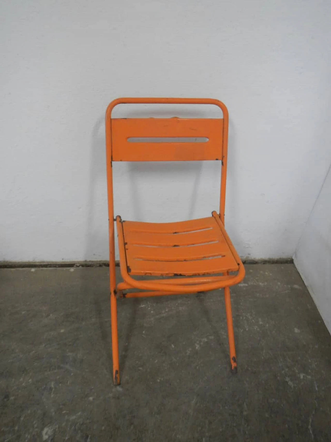 4 Orange folding garden chairs by Vinante, 1970s 5