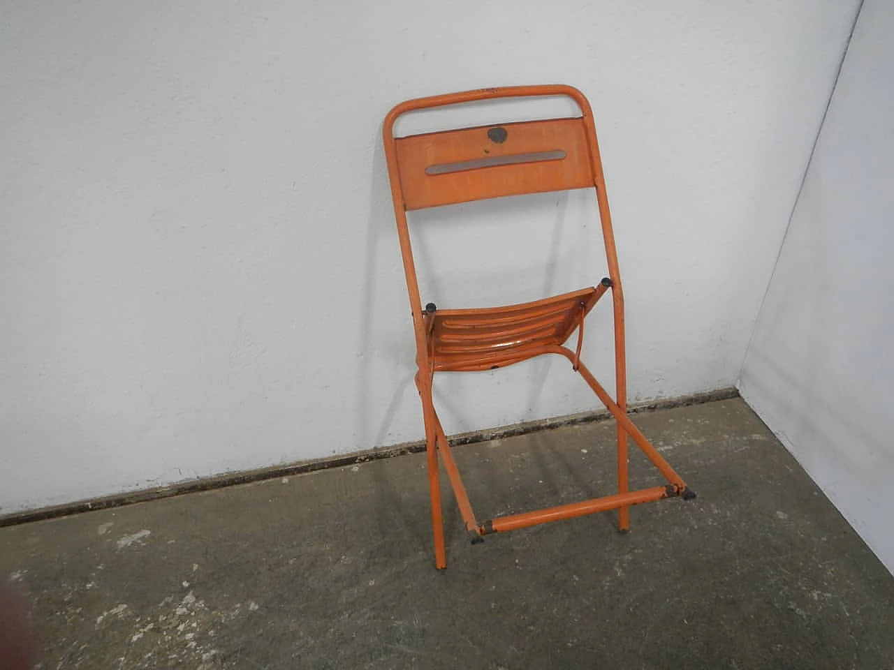 4 Orange folding garden chairs by Vinante, 1970s 8