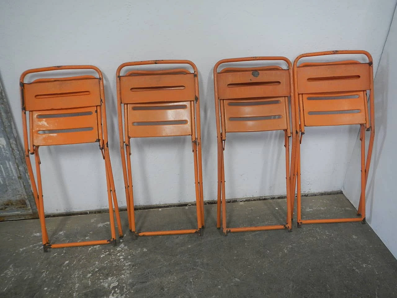 4 Orange folding garden chairs by Vinante, 1970s 11