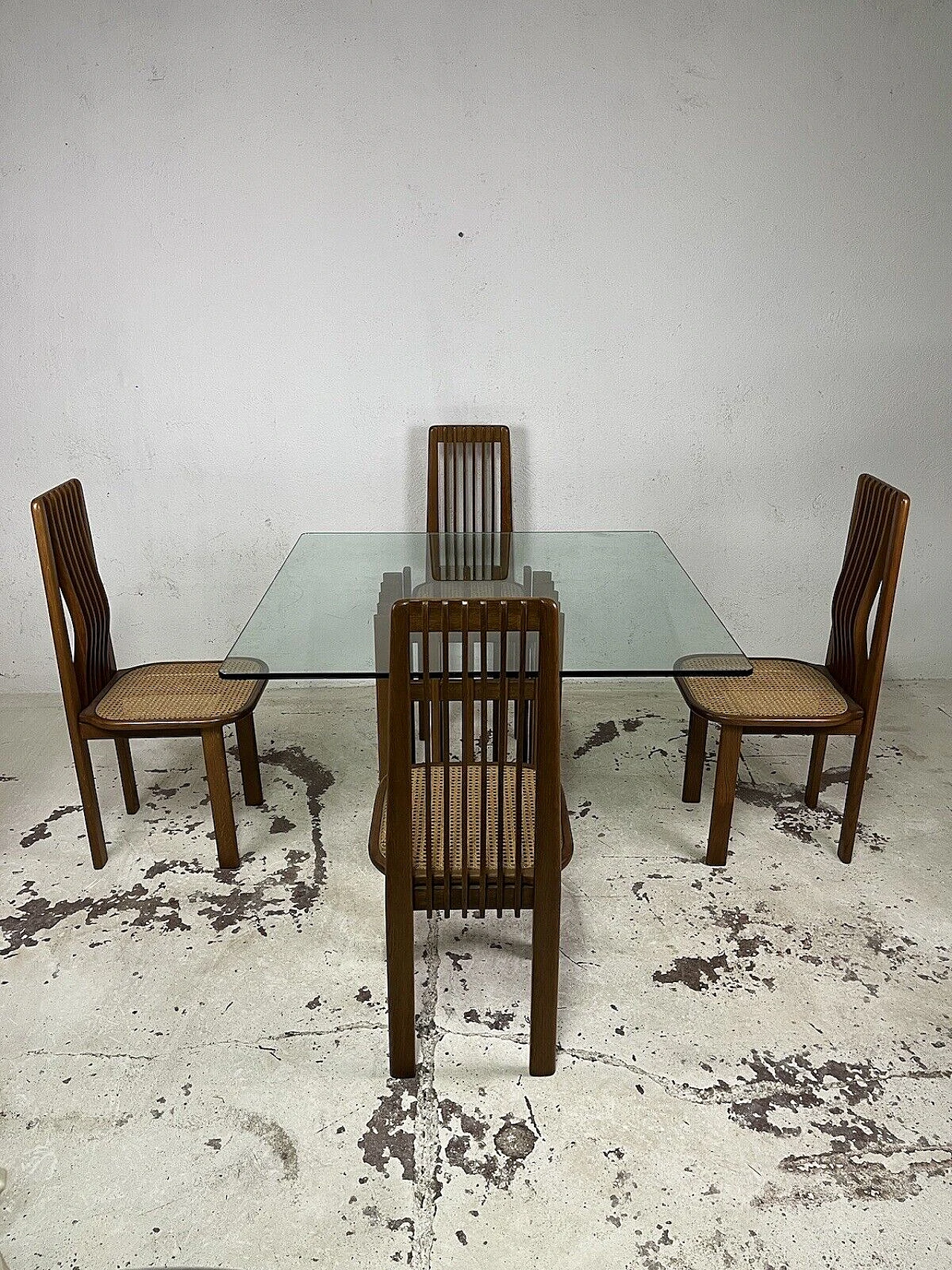 4 Chairs and table in maple, Vienna straw and glass, 1970s 1