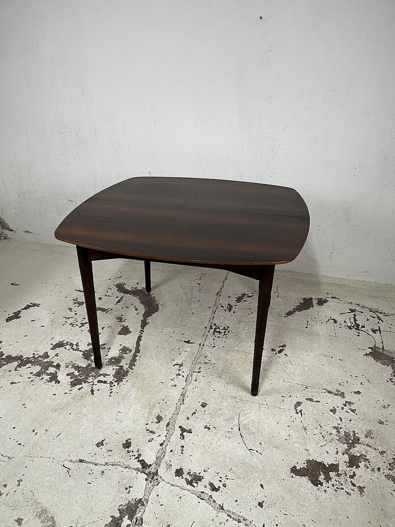 Scandinavian rosewood extendable table, 1960s 3