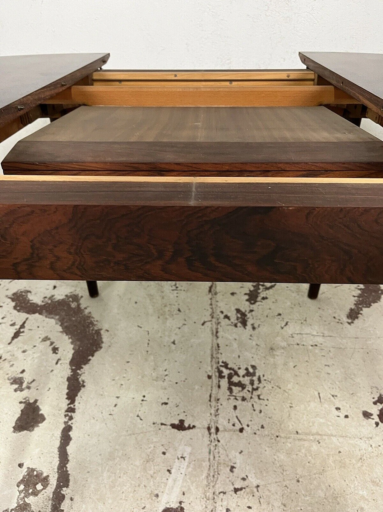 Scandinavian rosewood extendable table, 1960s 12