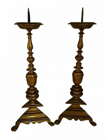 Pair of bronze candlesticks, 17th century