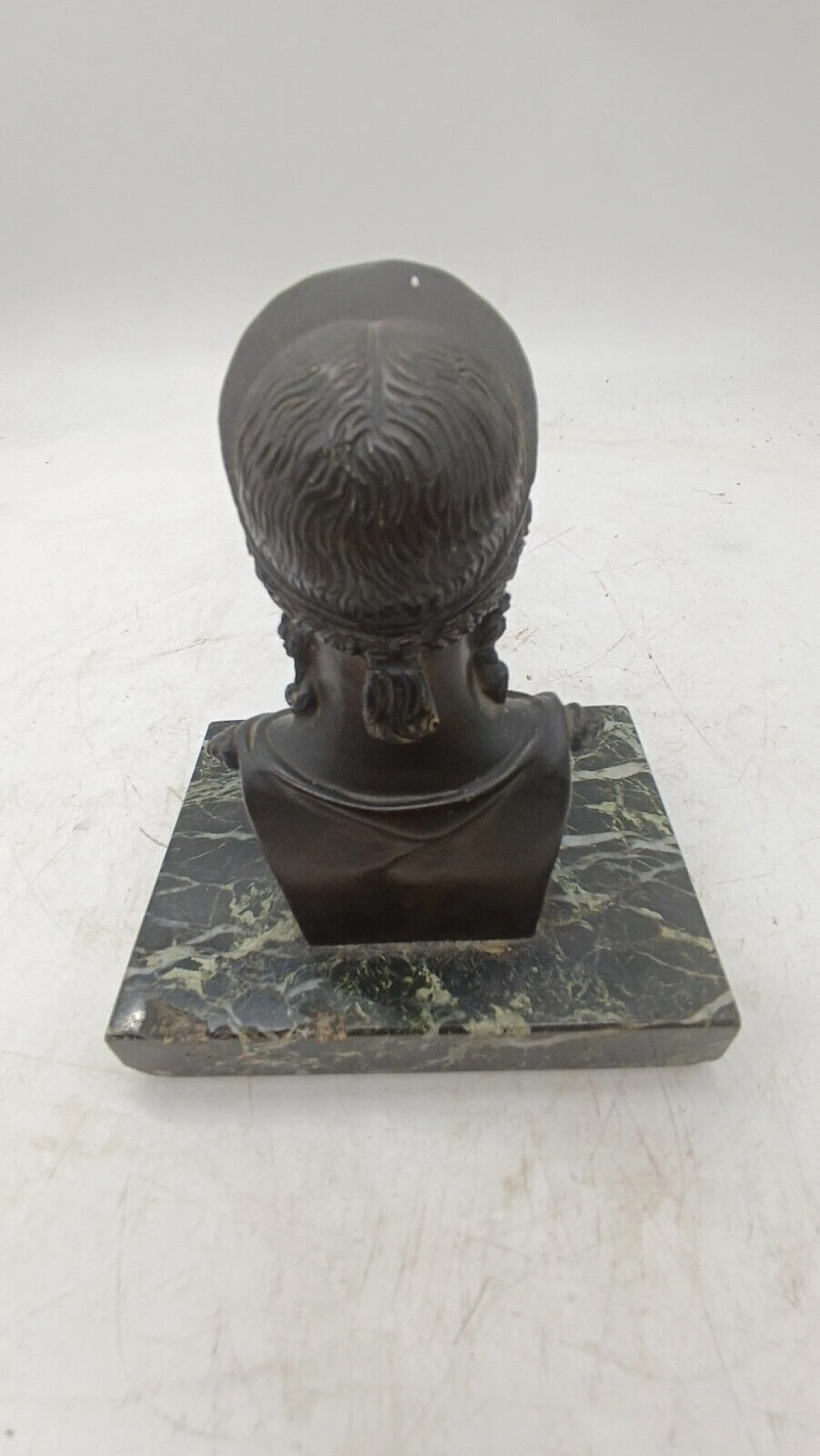 Patinated bronze bust of Augusta, early 19th century 2