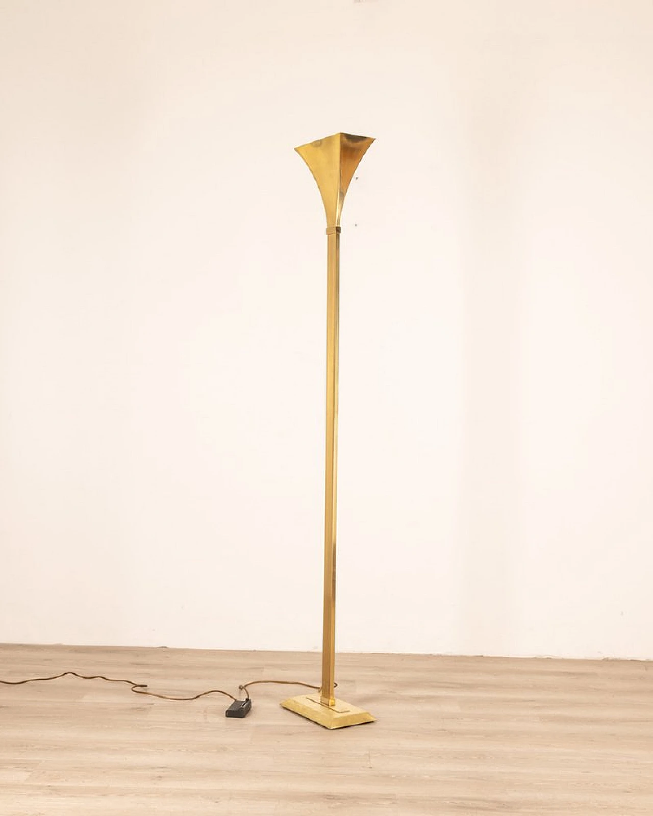 Floor lamp in golden brass by Relux Milano, 1980s 2