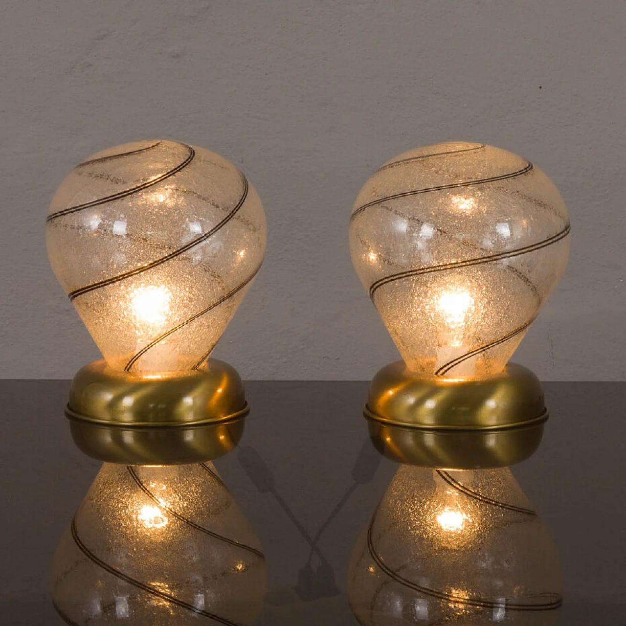 Pair of Murano glass and brass table lamps, 1970s 3