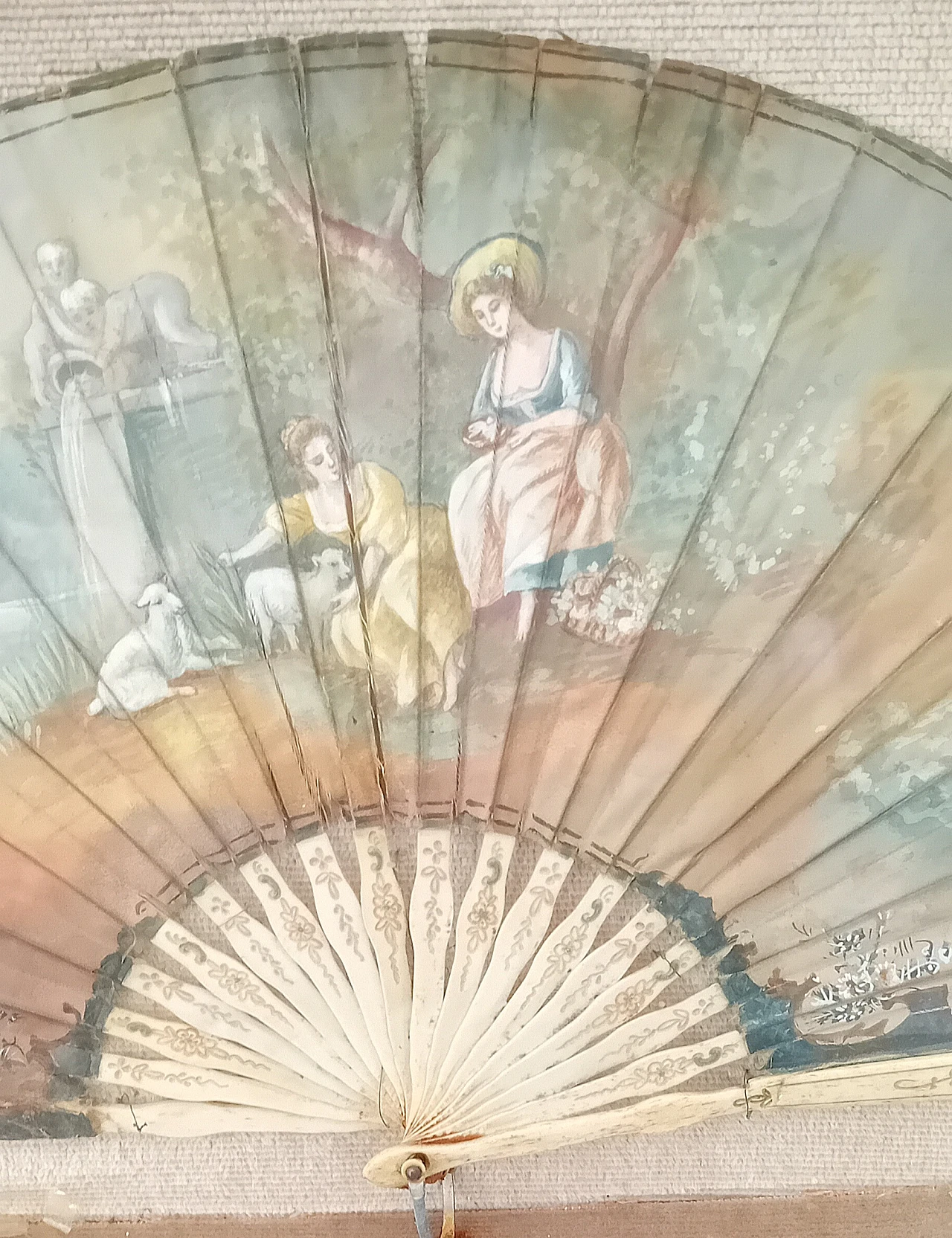 French painted fabric fan with display case, late 19th century 5