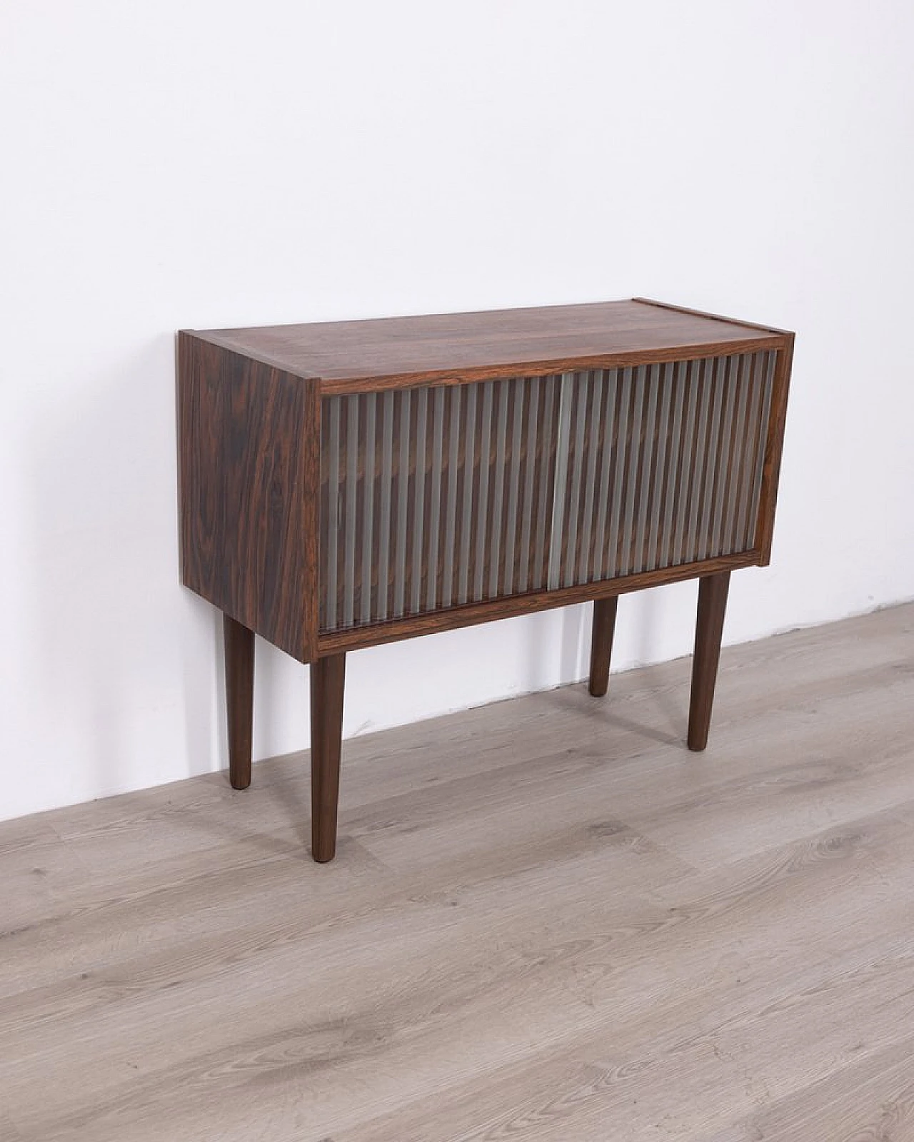 Credenza in palissandro e vetro di Poul Cadovius, anni '60 3