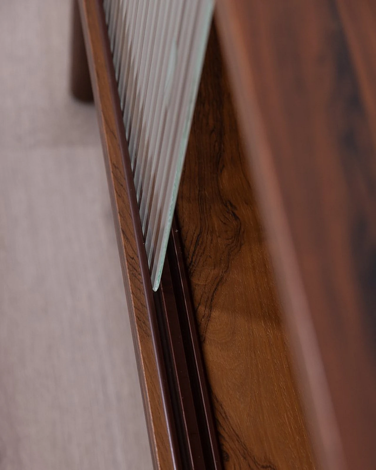 Sideboard in rosewood and glass by Poul Cadovius, 1960s 6