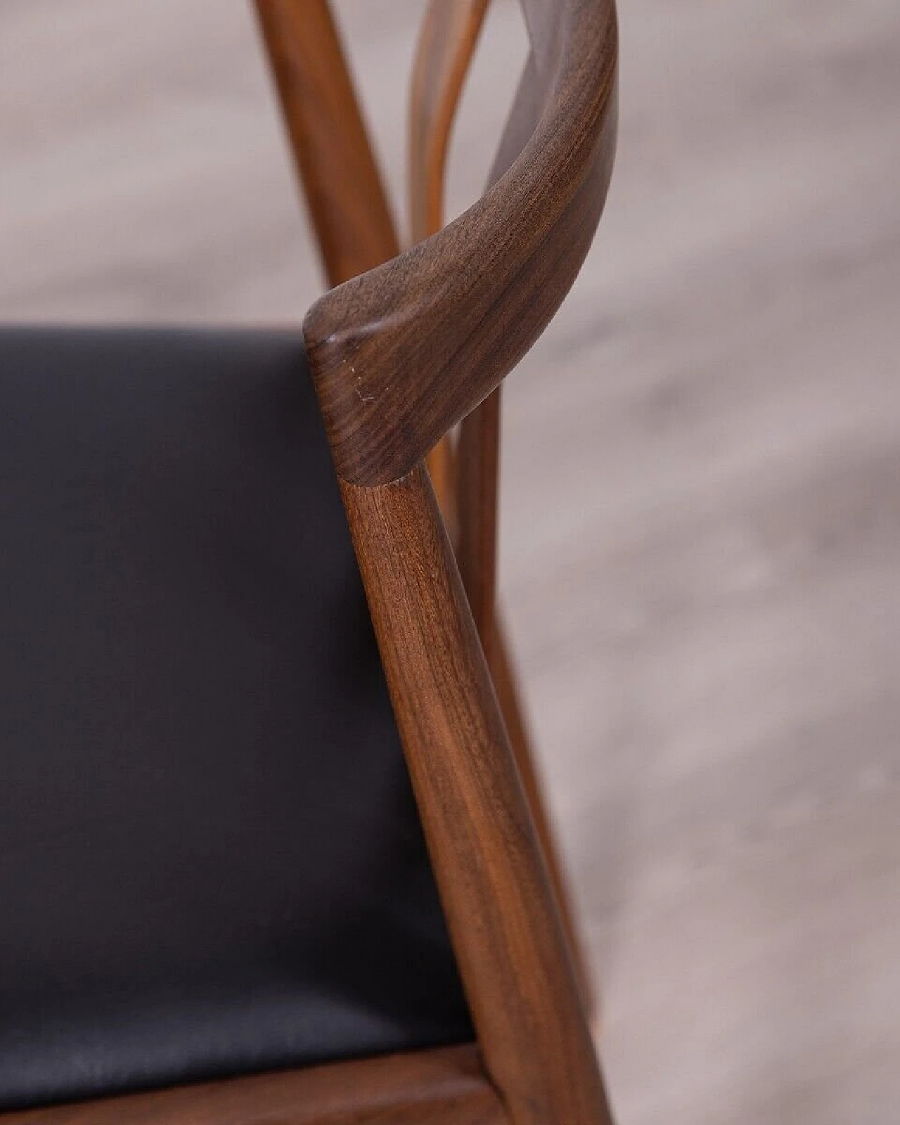 Pair of danish chairs in teak with black leather seat, 1960s 9