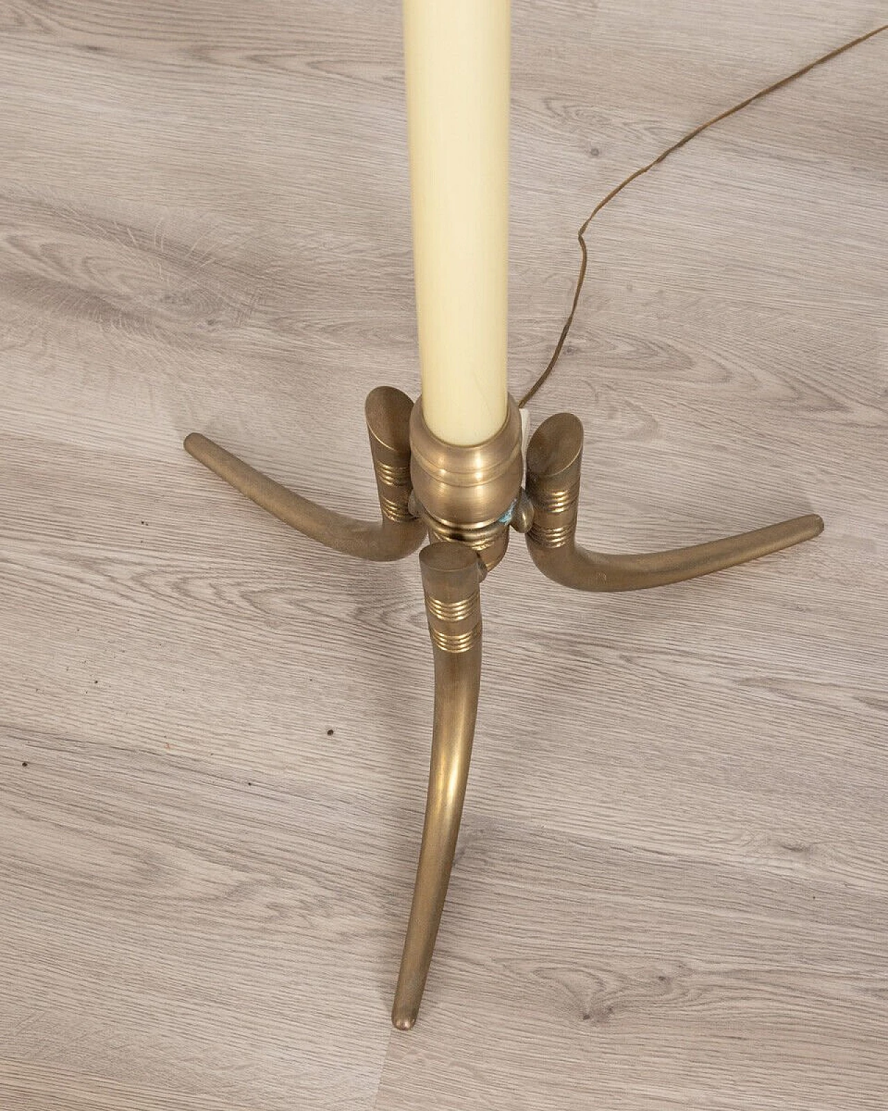 3-Light floor lamp in Murano glass and golden brass, 1950s 2