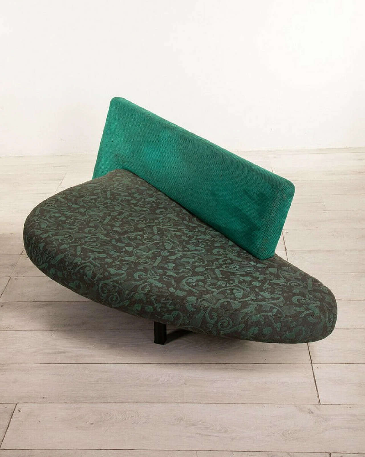 Sofa in green velvet by Maurizio Salvato for Saporiti, 1980s 2