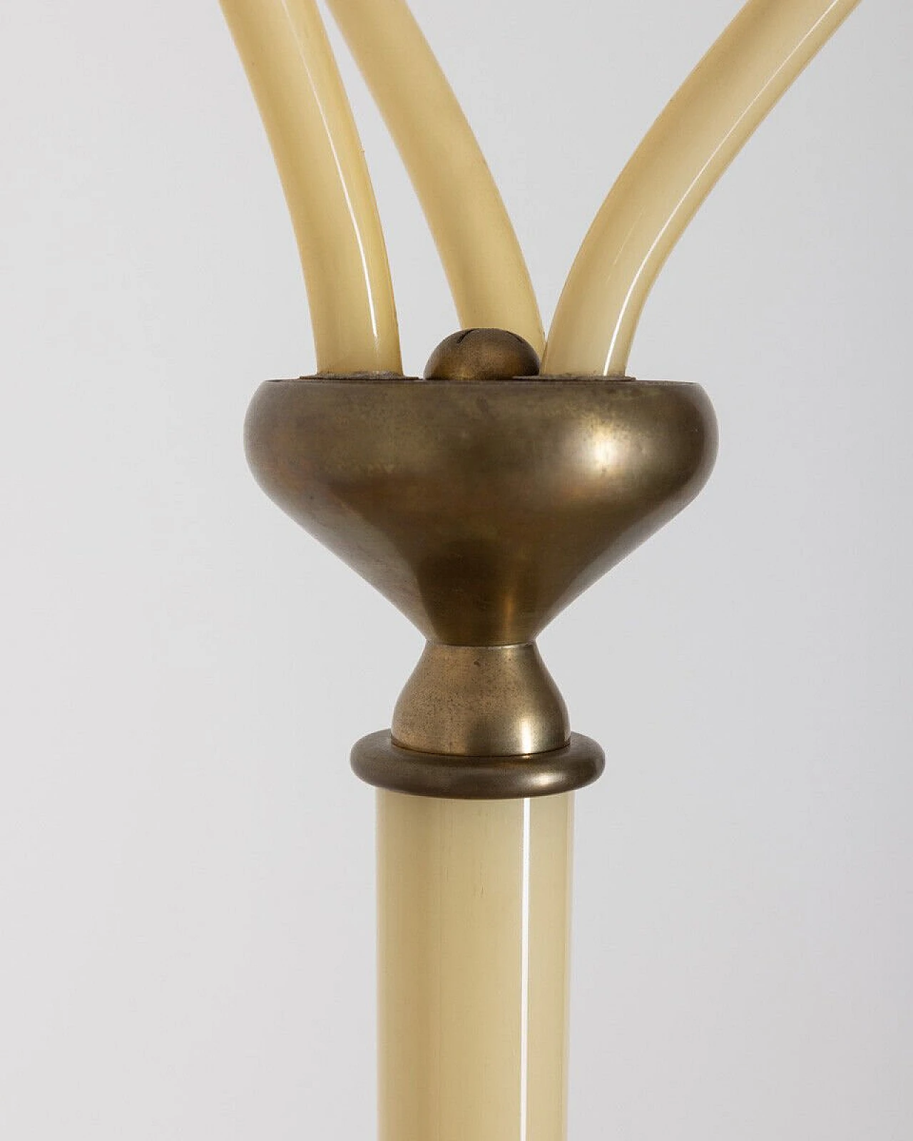 3-Light floor lamp in Murano glass and golden brass, 1950s 4