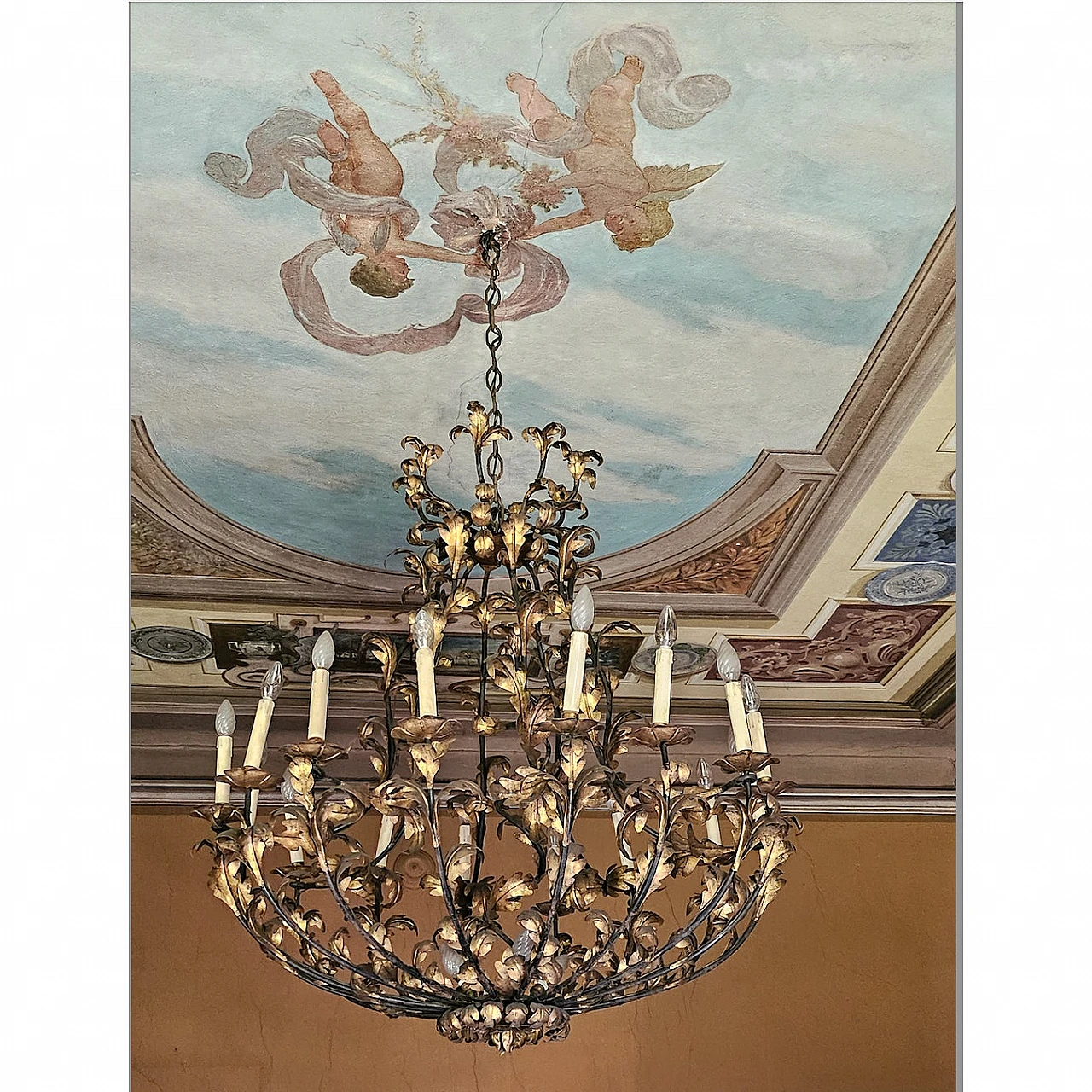 Fifteen-light hand-carved wrought iron chandelier, early 20th century 2