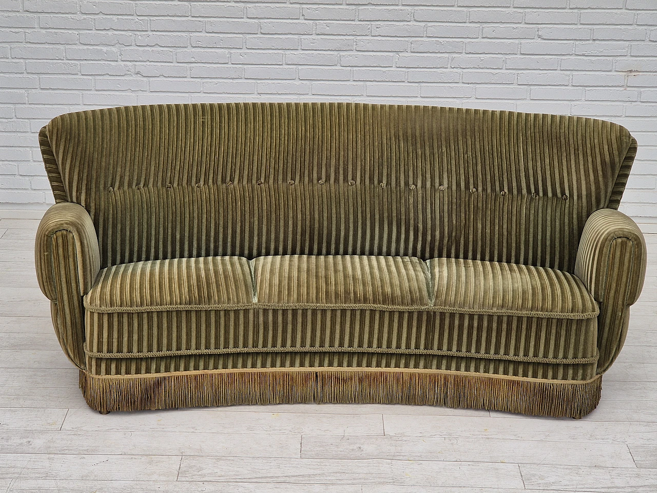 Danish green velvet and beech curved sofa, 1960s 5