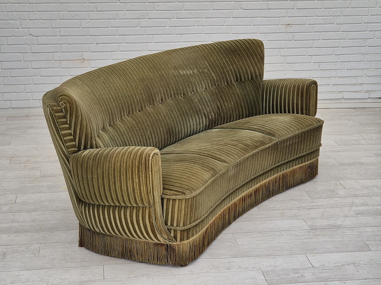 Danish green velvet and beech curved sofa, 1960s 6