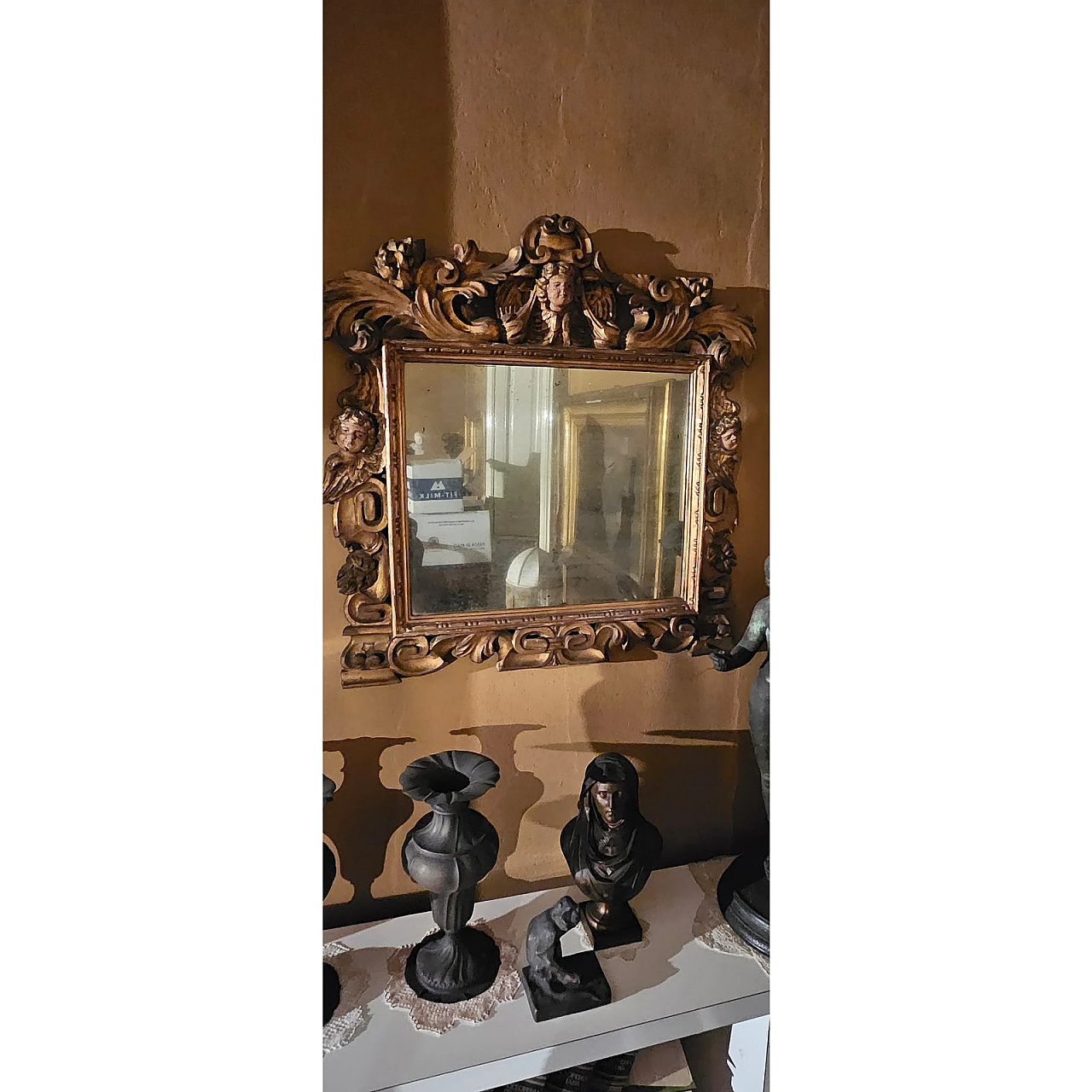 Decorative gilded wooden mirror, 1920s 2