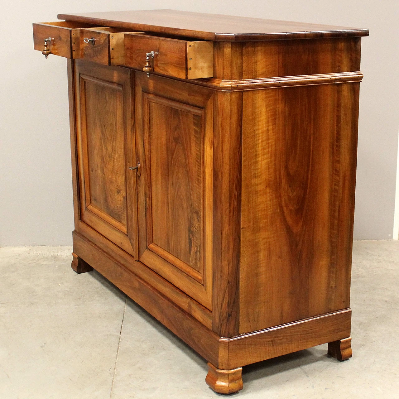 Solid walnut Louis Philippe sideboard with two doors, 19th century 4