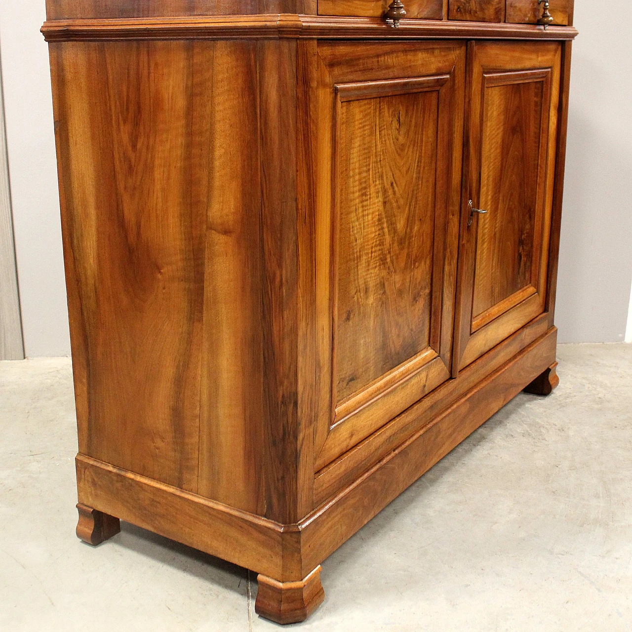 Solid walnut Louis Philippe sideboard with two doors, 19th century 7