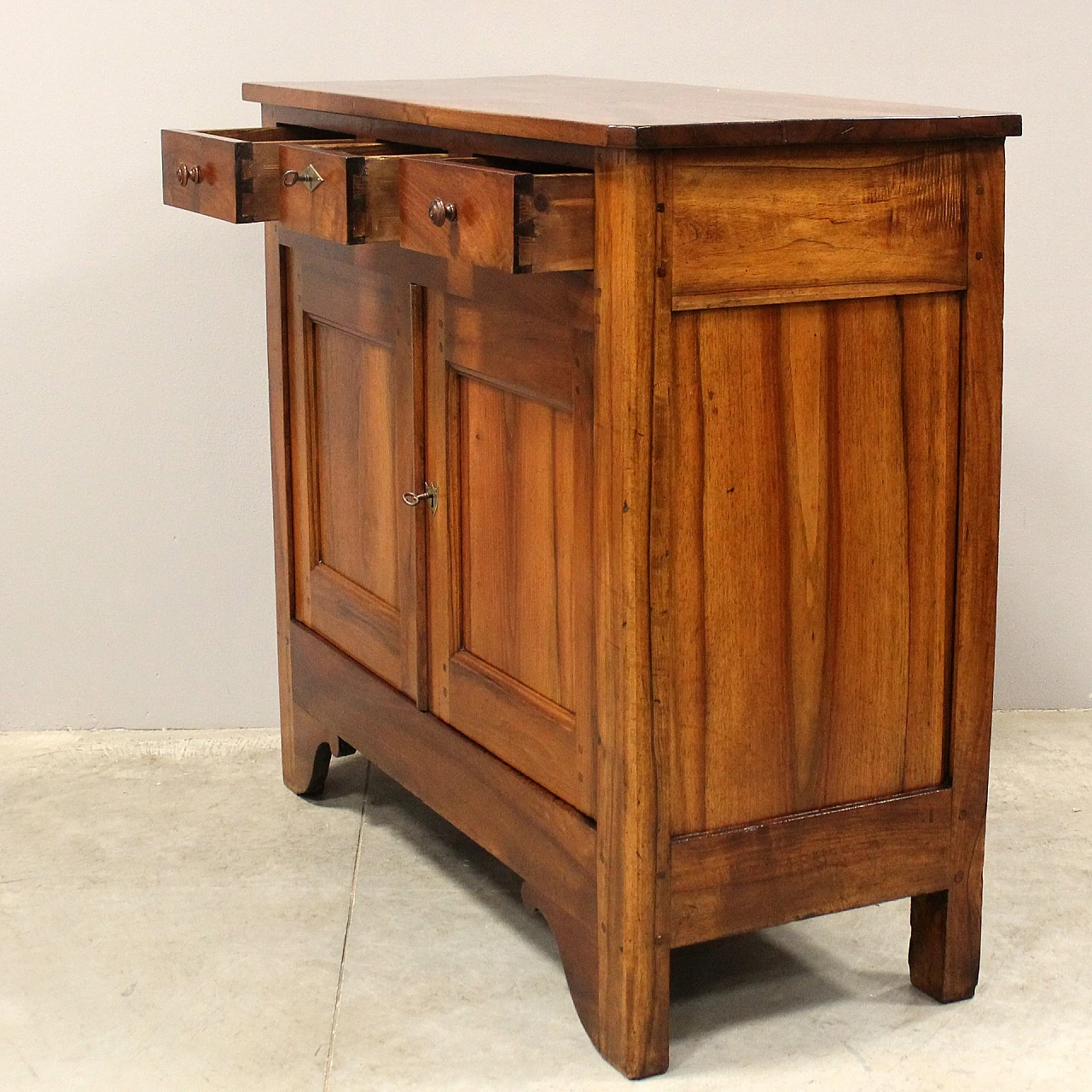 Credenza Luigi Filippo in noce massello, metà '800 2