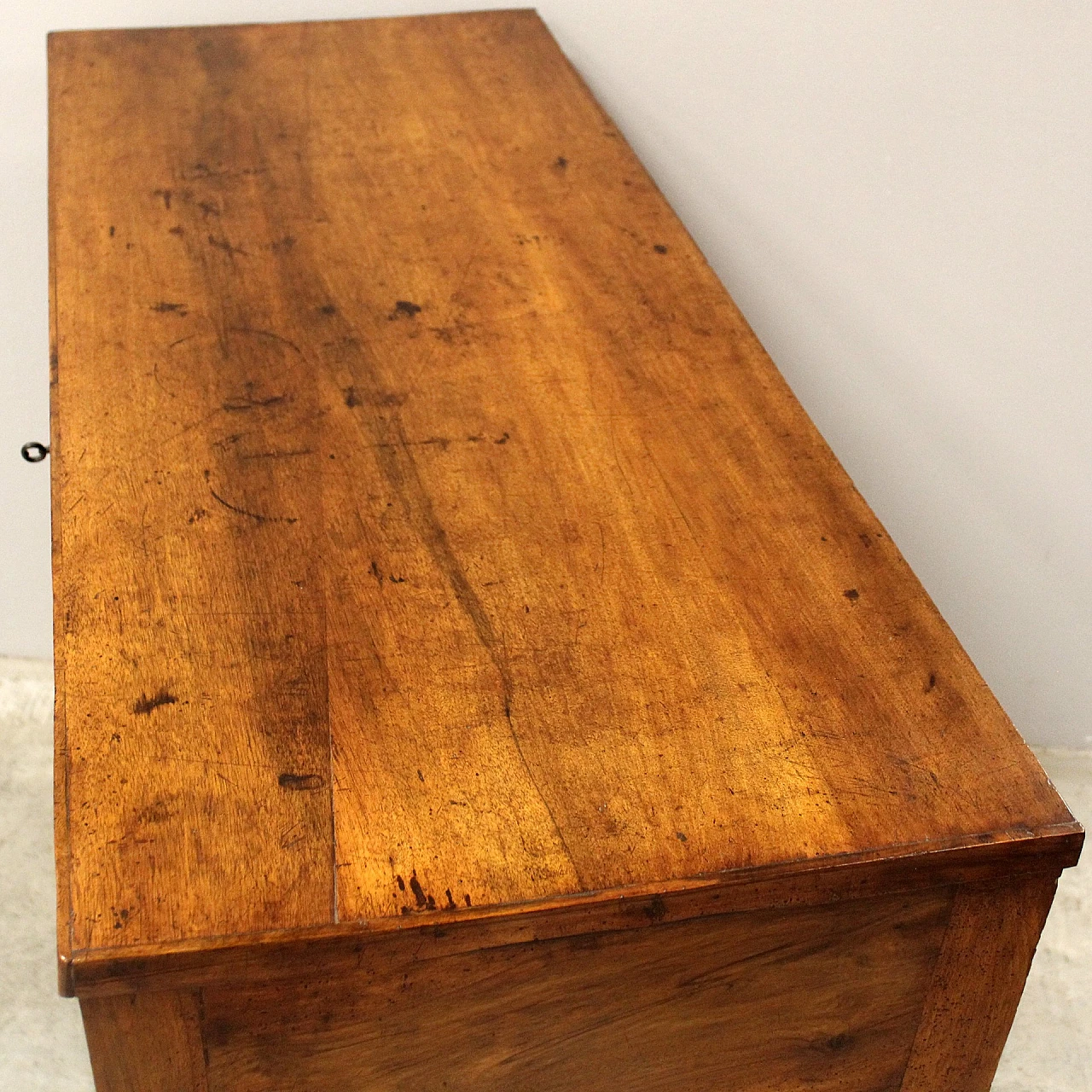 Directoire solid walnut dresser, second half of the 18th century 7