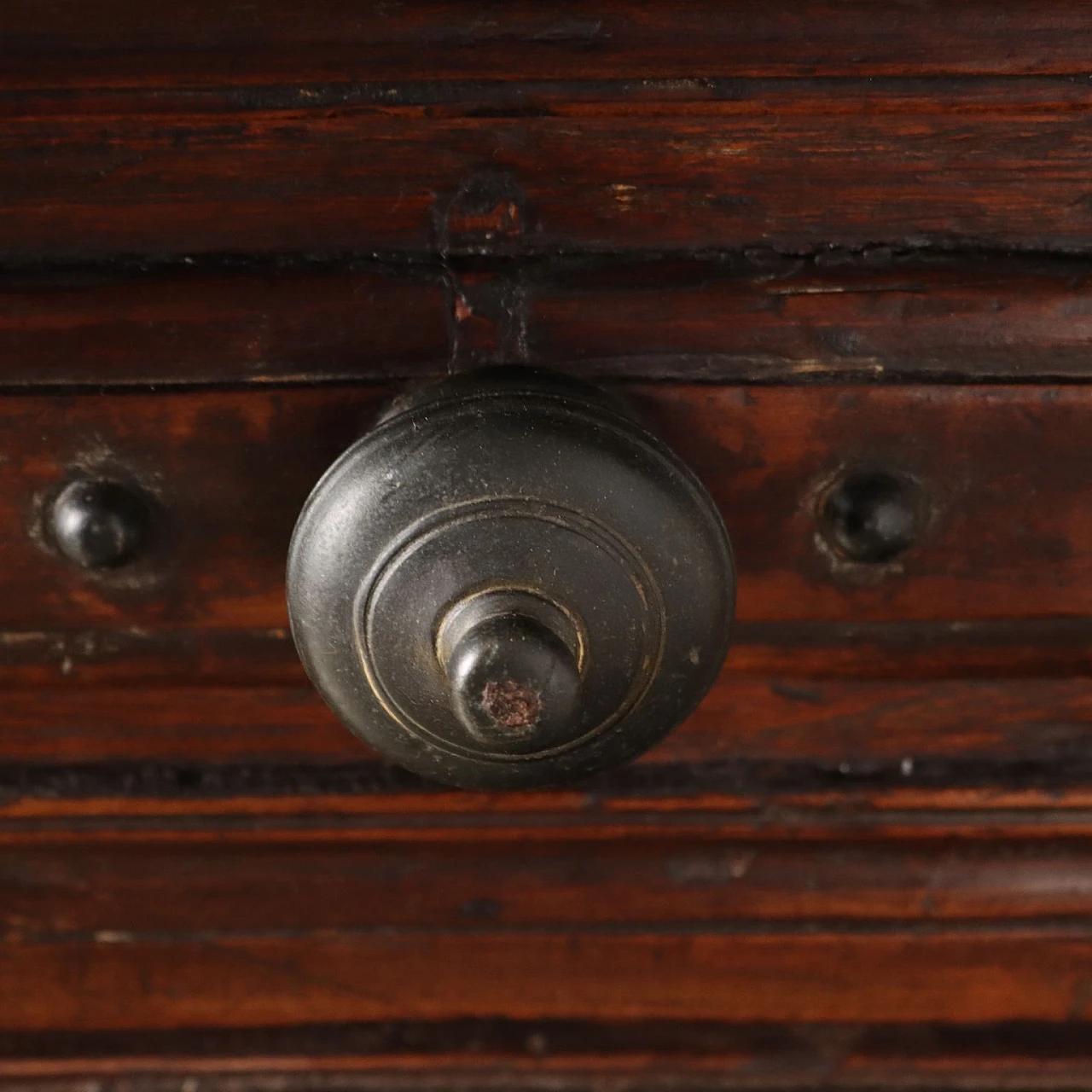 Credenza Barocca emiliana in olmo, inizio '700 7